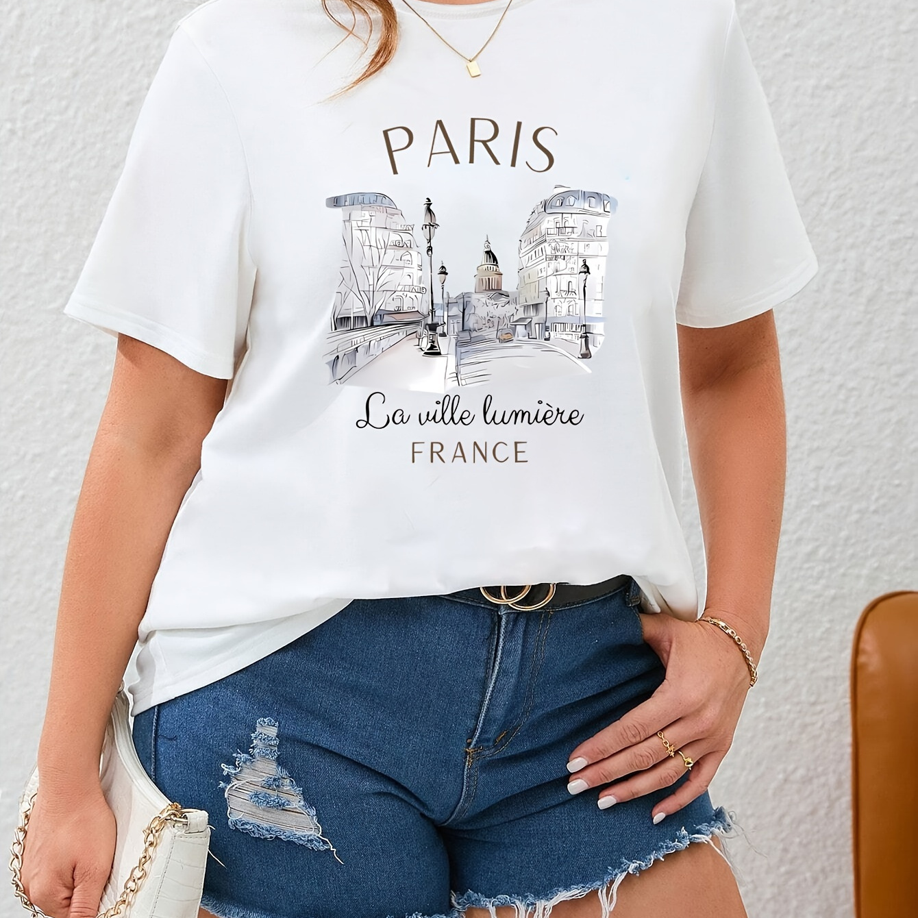 

Plus Size Paris Print T-shirt, Casual Short Sleeve Crew Neck Top For Spring & Summer, Women's Plus Size Clothing