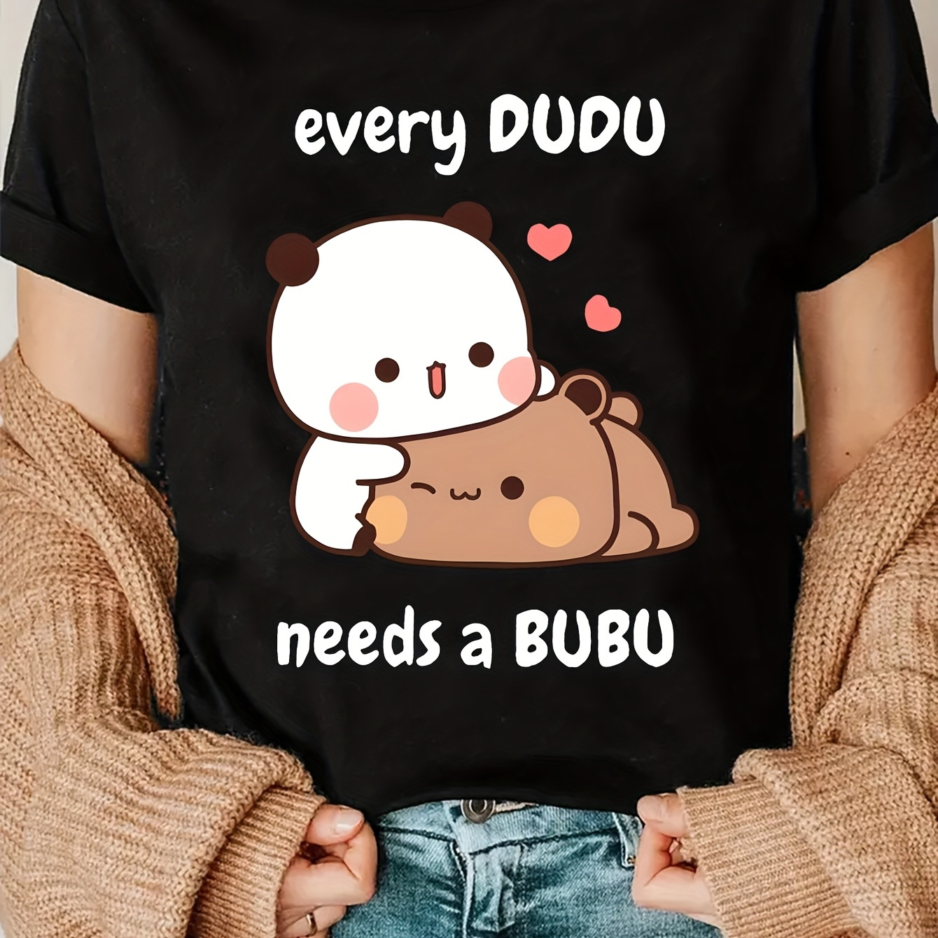 

Women's Cute Cartoon Bear Graphic T-shirt - Short Sleeve, Crew Neck, Casual Polyester Top With " Dudu Needs A " Print, Ideal For