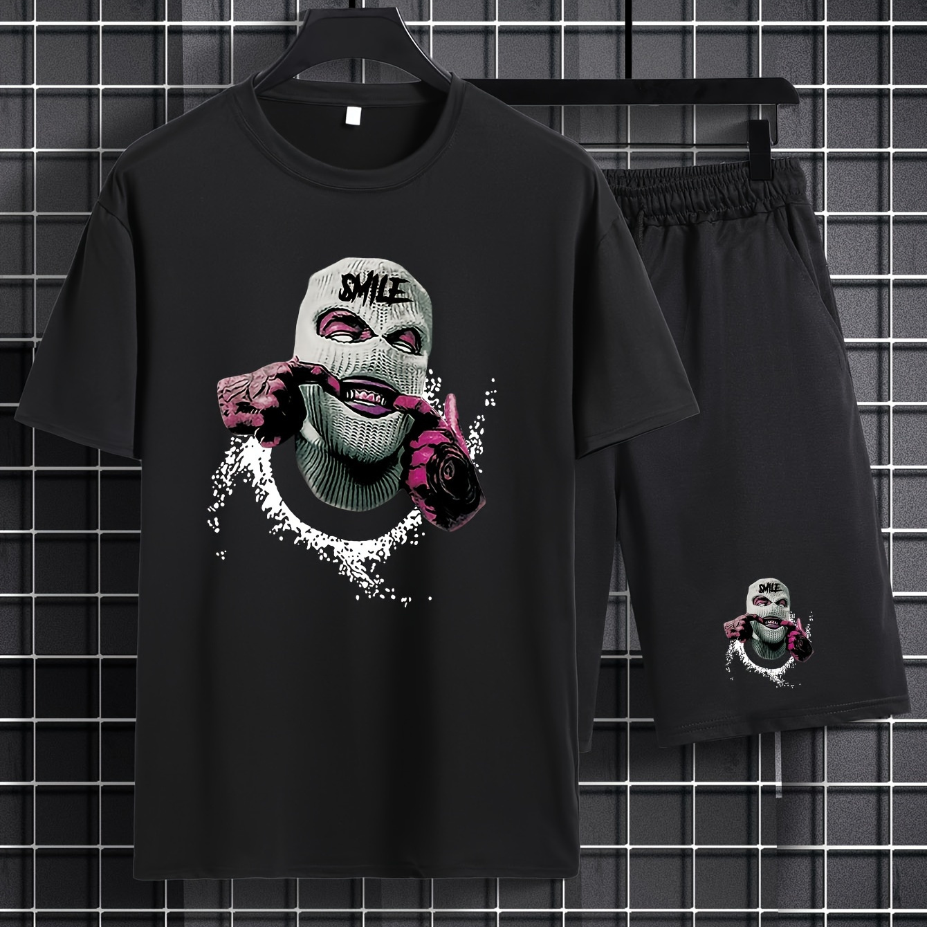 

Plus Size Fashion Smile Portrait Print Men's Casual 2pcs, Short Sleeve Tee & Shorts Set For Everyday Sports Summer Outfit