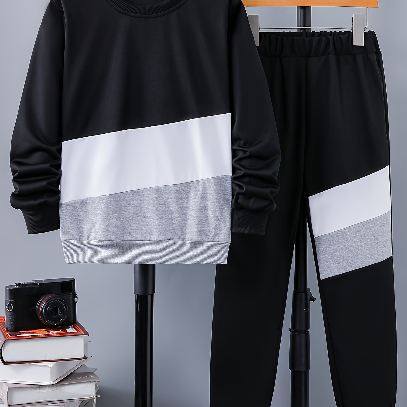 

2- Boys Co Ord Set, Long Sleeve Splicing Sweatshirt And Pants Set For Fall &