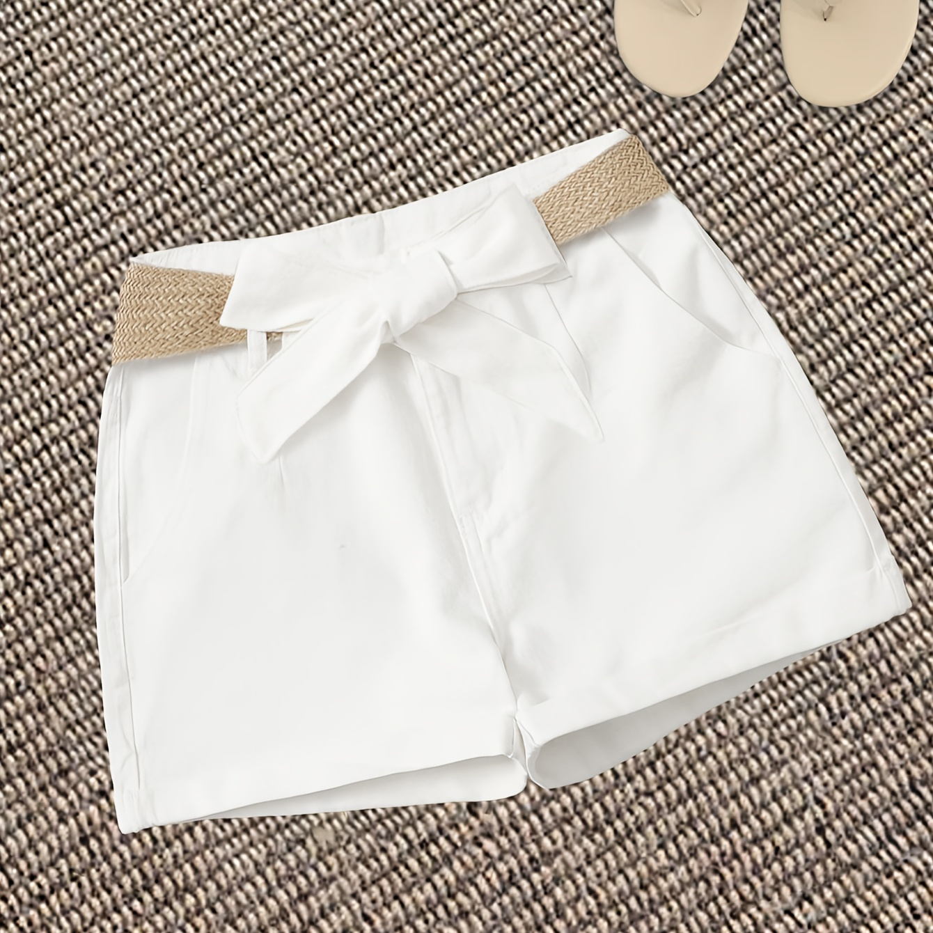 

Women's Casual Plain White Cuffed Hem Shorts With Hemp Belt, Fashionable Summer Pants, Breathable Fabric