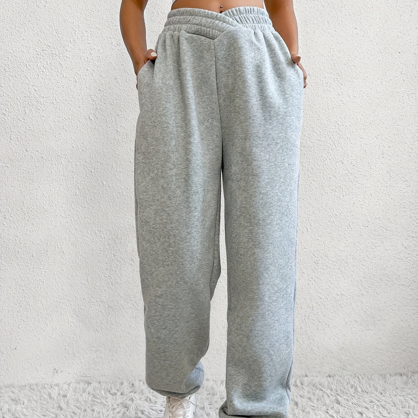 

Women's Winter Joggers - Solid Color, -waist Design With Cuffs, Polyester, Machine Washable