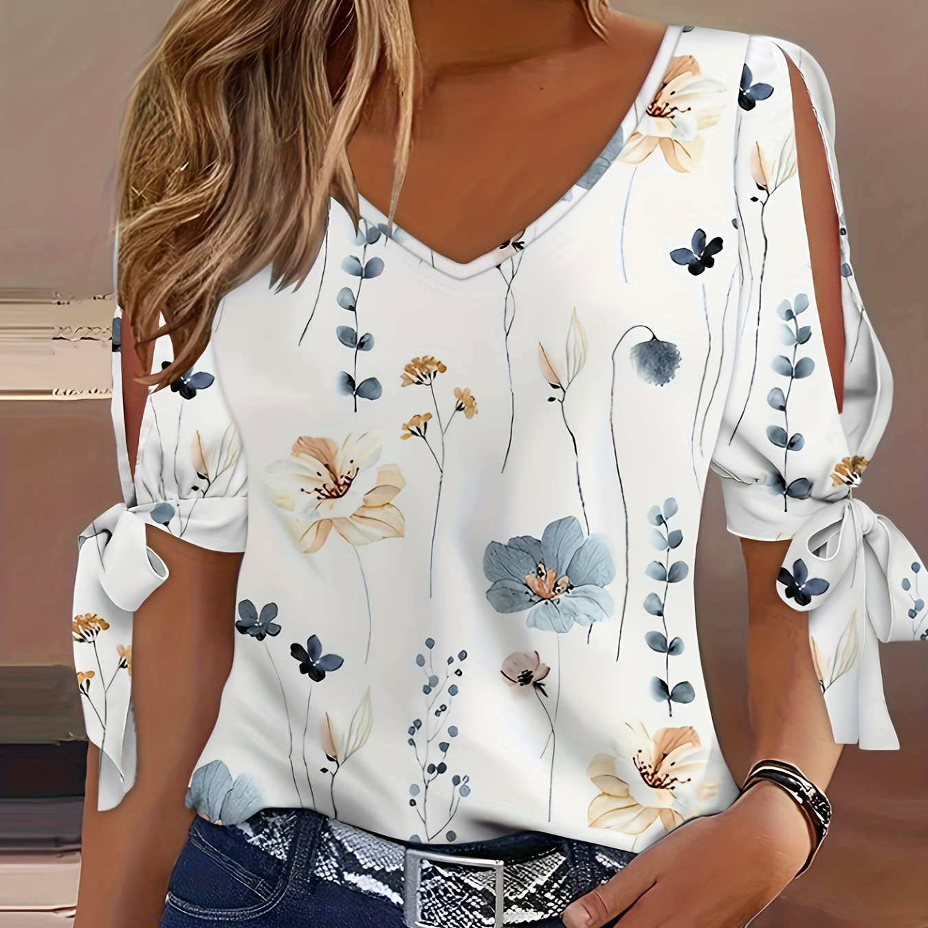 

Floral Print Knotted T-shirt, Casual V Neck Split Short Sleeve T-shirt, Women's Clothing