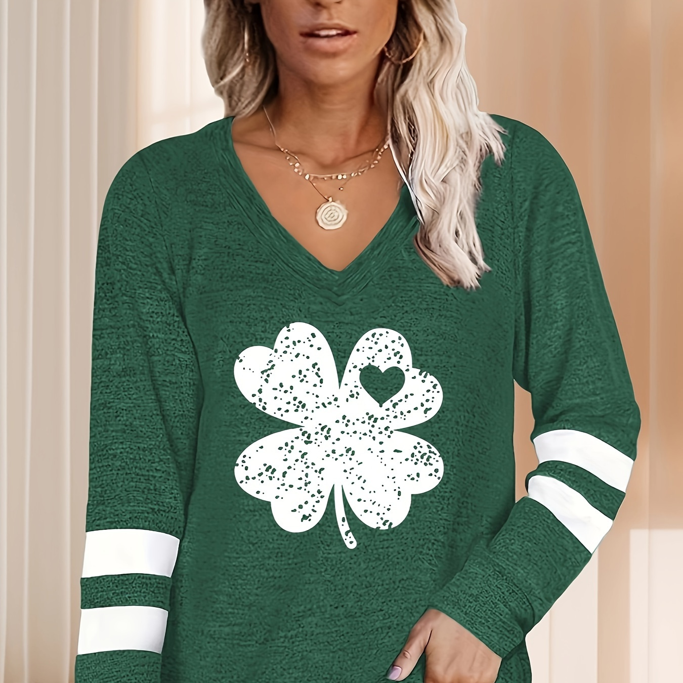 

St. Patrick's Day Four-leaf Clover Print T-shirt, Long Sleeve V Neck Casual Top For Spring & Fall, Women's Clothing