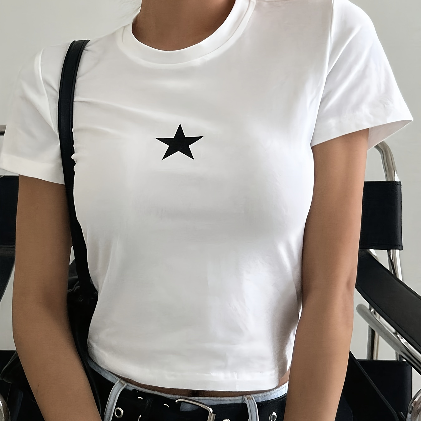 

Star Print Crew Neck T-shirt, Y2k Short Sleeve Slim Fit Top For Spring & Summer, Women's Clothing