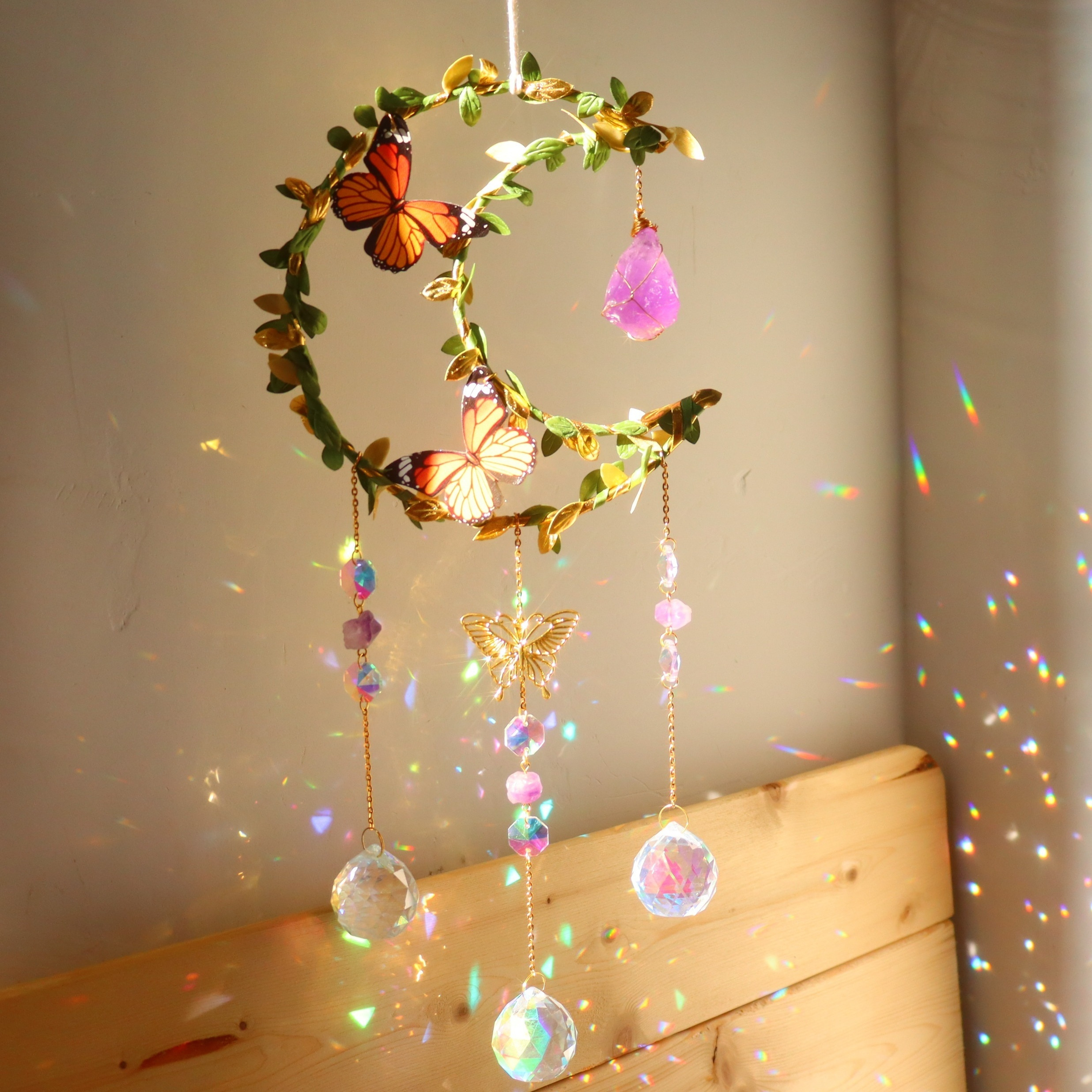 Dreamy Natural Shells and Moon Shape Wind Chimes Dream Catchers Hanging  Shell Pendant With Crisp Ringtones Home Decoration Craft - AliExpress