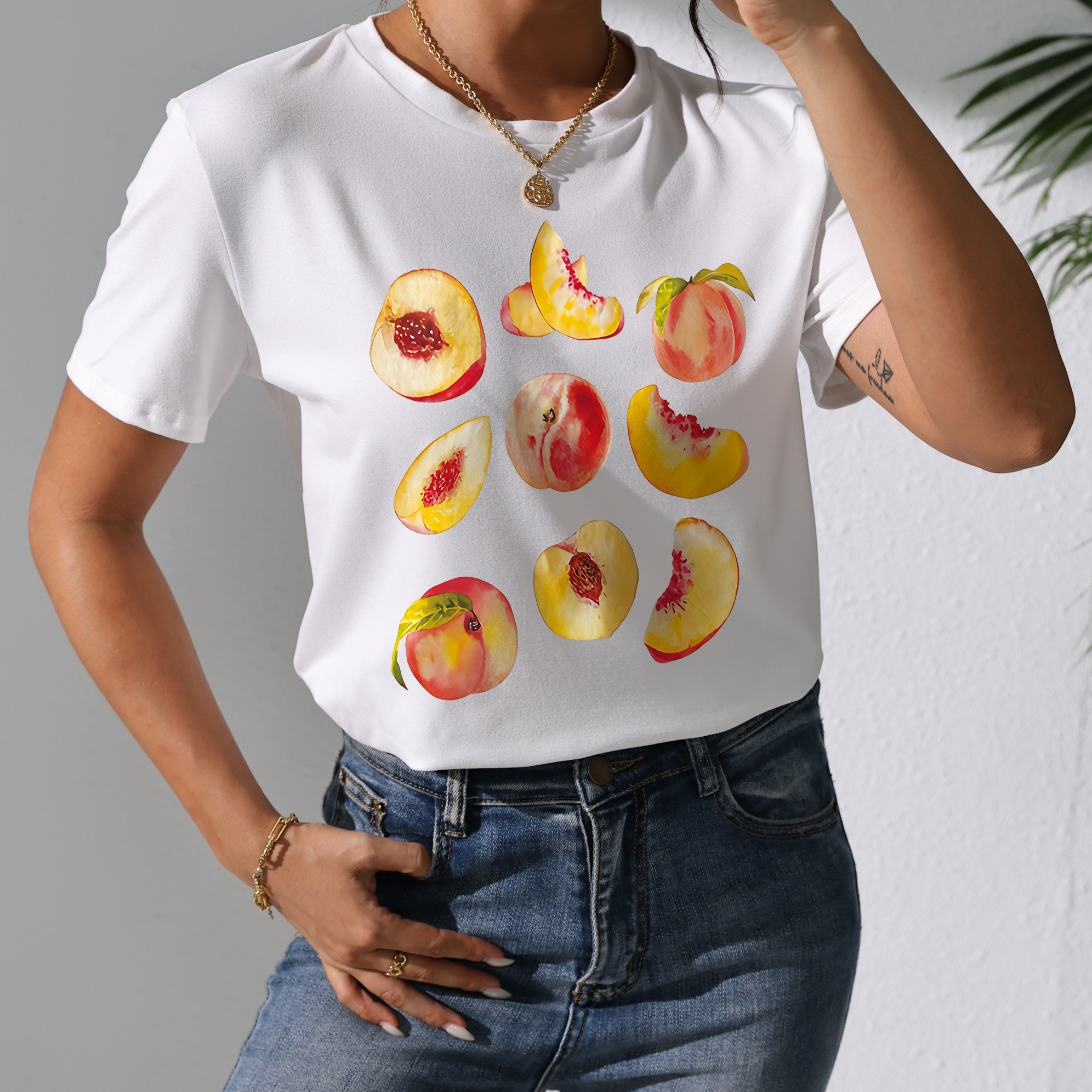 

Peach Print T-shirt, Short Sleeve Crew Neck Casual Top For Summer & Spring, Women's Clothing