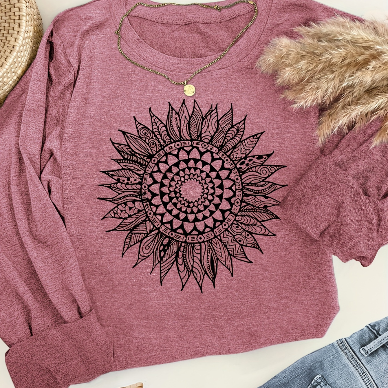 

Women'-inspired Mandala Print Long Sleeve T-shirt, Crew Neck, Yoga & Casual Wear