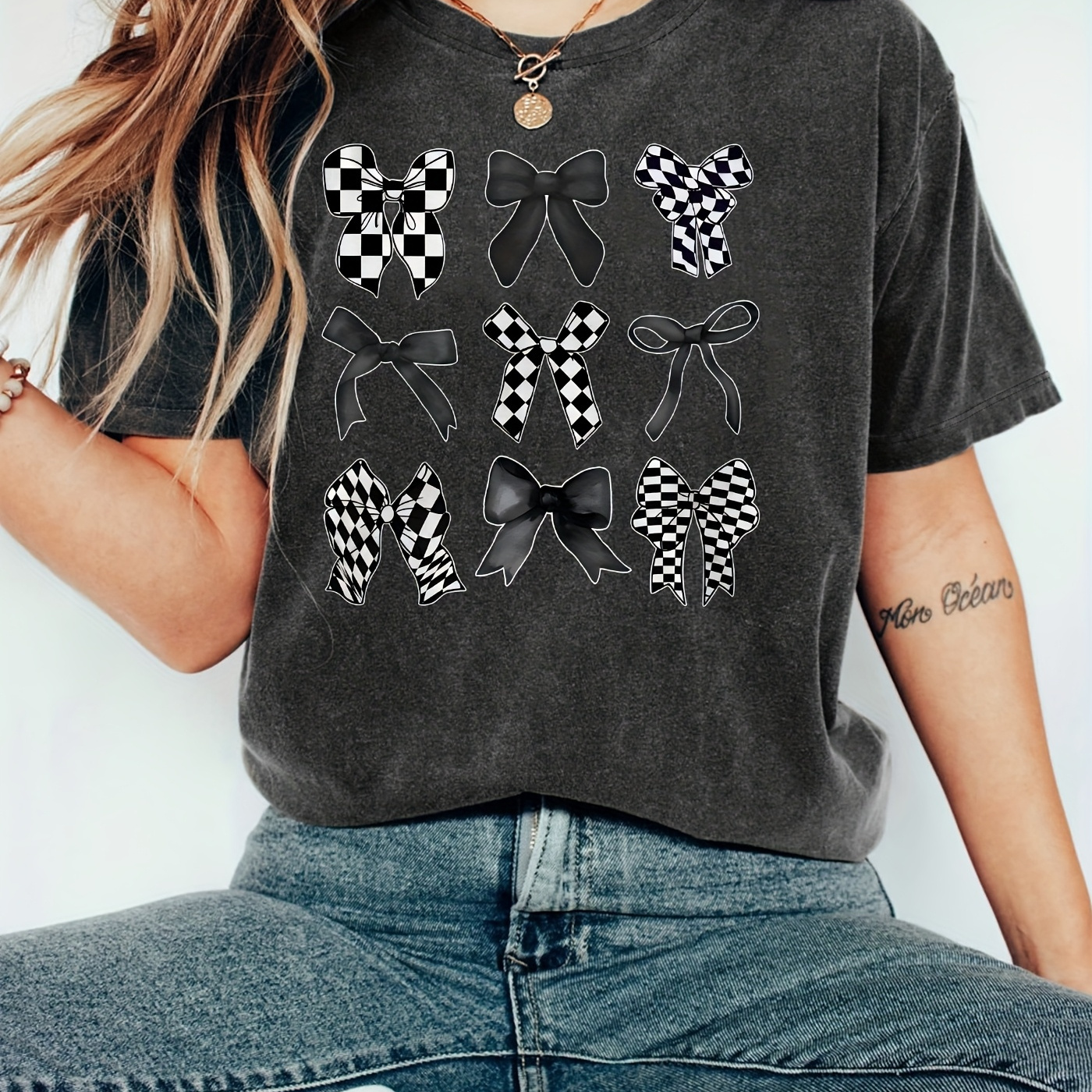 

Women's Casual Bow Print T-shirt - Short Sleeve, Crew Neck, Polyester , Machine Washable, Summer & Spring Fashion Top, Spring Casual Tee|crew Neck Tshirt|stretch Knit Fabric