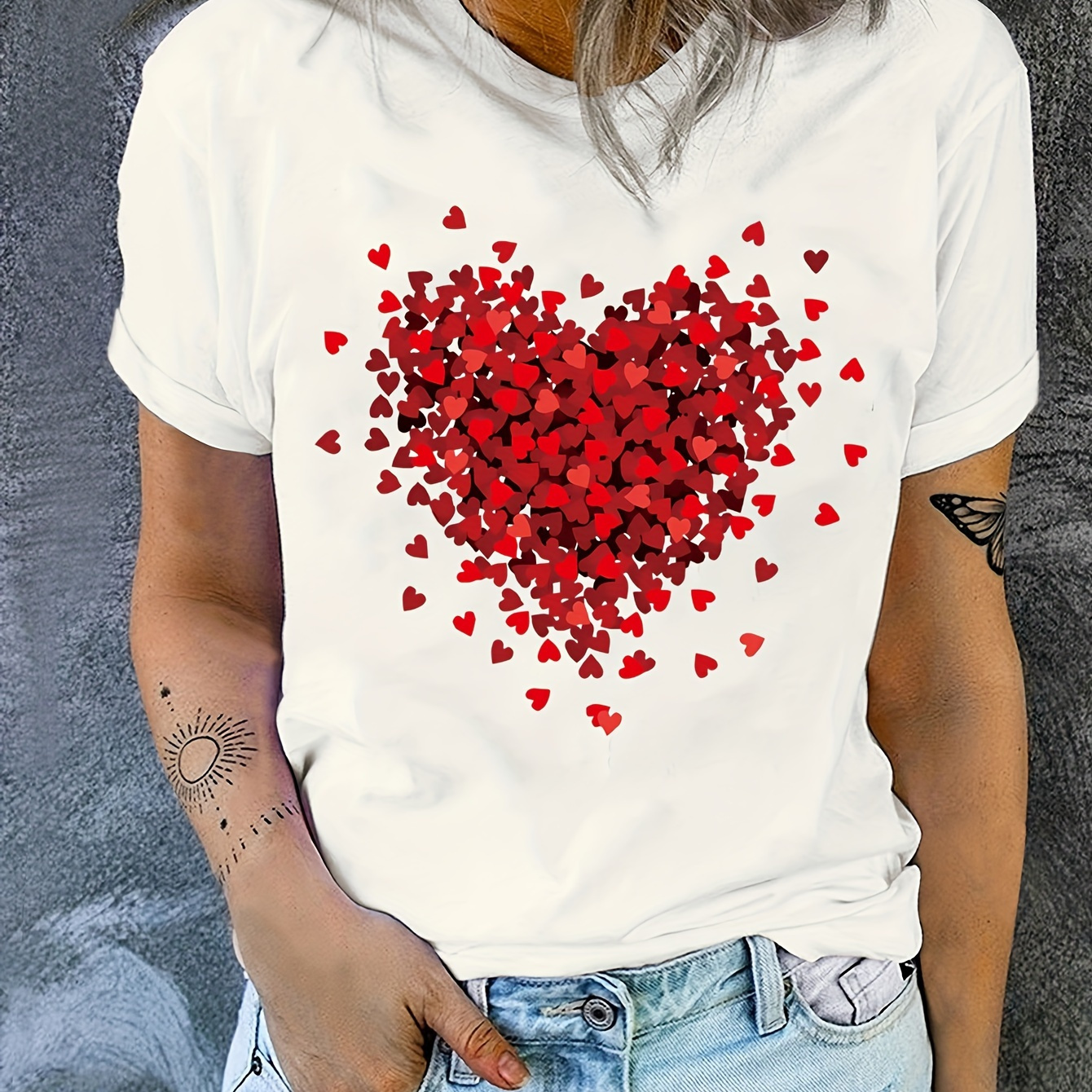 

Heart Print T-shirt, Short Sleeve Crew Neck Casual Top For Summer & Spring, Women's Clothing