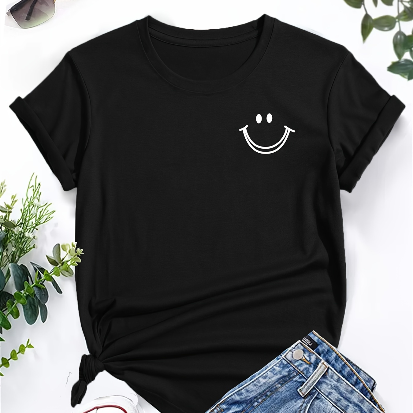 

Smiling Face Print Casual T-shirt, Round Neck Short Sleeves Stretchy Comfy Versatile Sports Tee, Women's Tops
