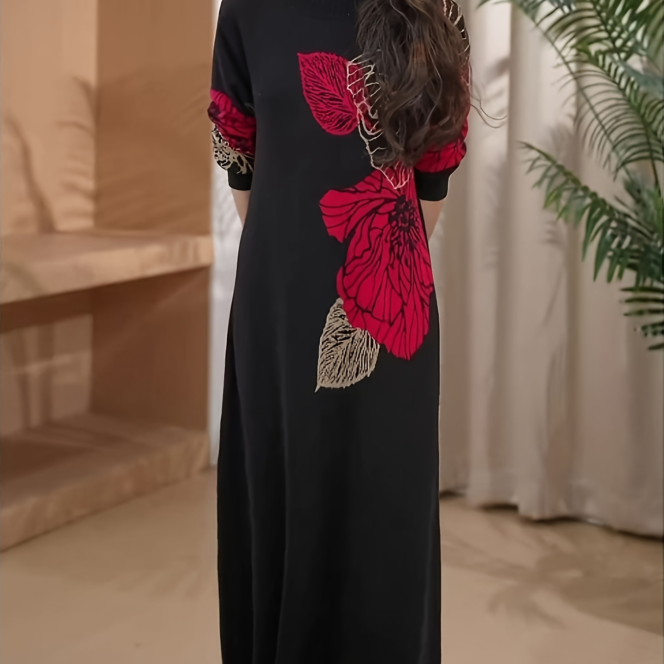 

Chic Floral Knit Sweater Dress - Casual Long Midi With Crew Neck, Fall/winter - Women'