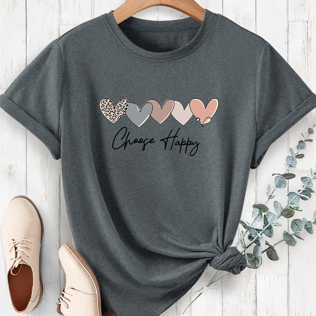 

Graphic Print Casual T-shirt, Round Neck Short Sleeves Comfy Sports Tee, Women's Versatile Tops