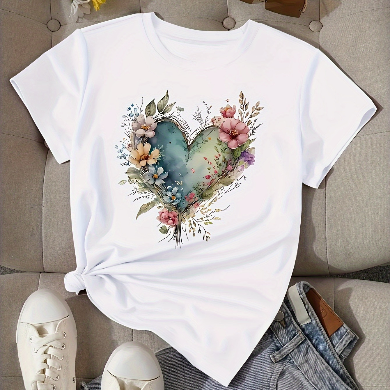 

[] Women's Floral Heart Print T-shirt - Pink Casual Short Sleeve Crew Neck Top, Polyester , Machine Washable