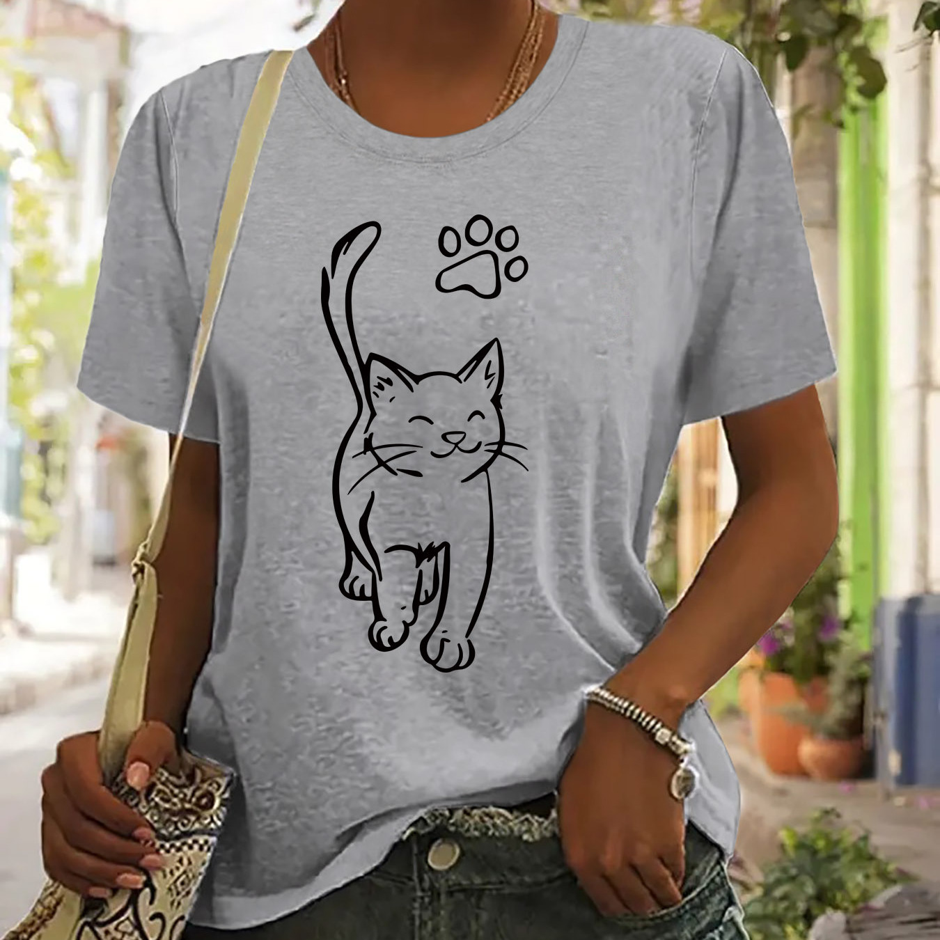 

Cat Graphic Print T-shirt, Short Sleeve Crew Neck Casual Top For Summer & Spring, Women's Clothing