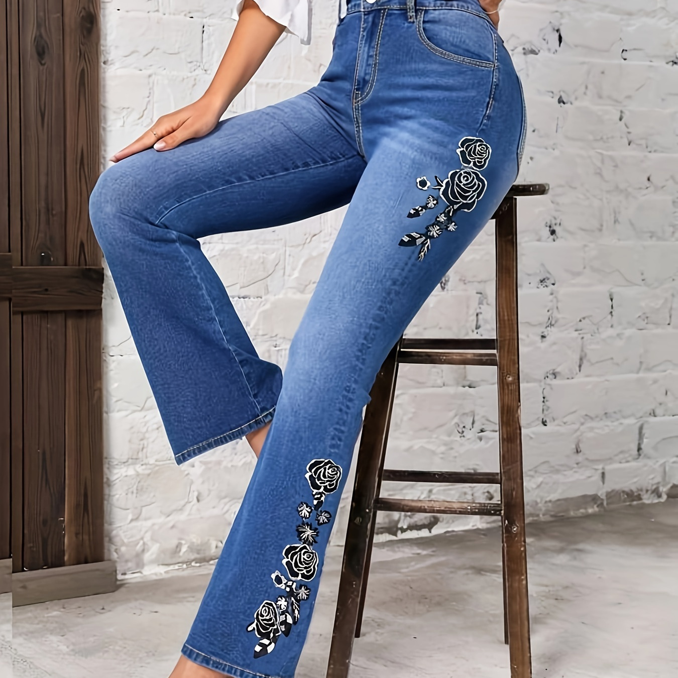 

Floral Embroidered Decor Flare Jeans, Slant Pockets Mid-stretch Slant Pockets Bell Bottom Jeans, Women's Denim Jeans & Clothing