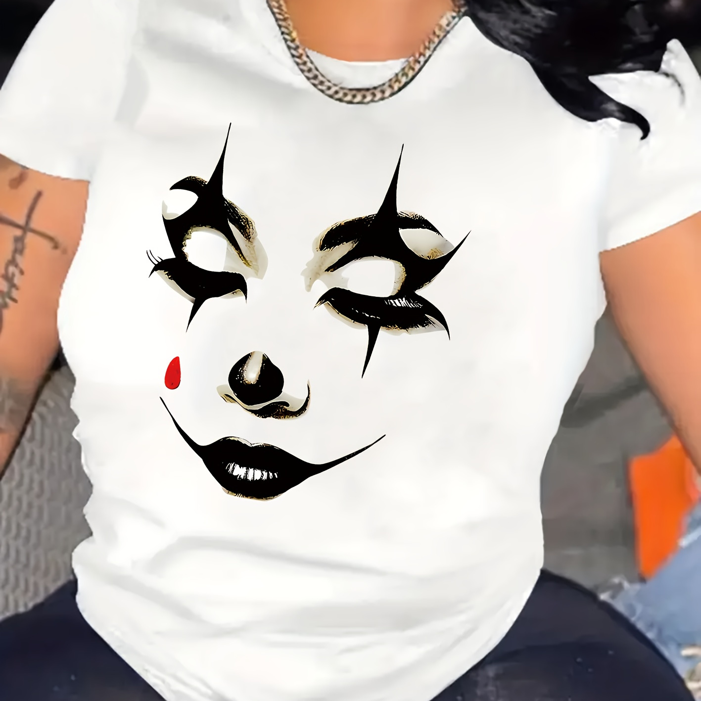 

Clown Face Print Casual Short Sleeve T-shirt For Women, Relaxed Fit, Round Neck, Machine Washable