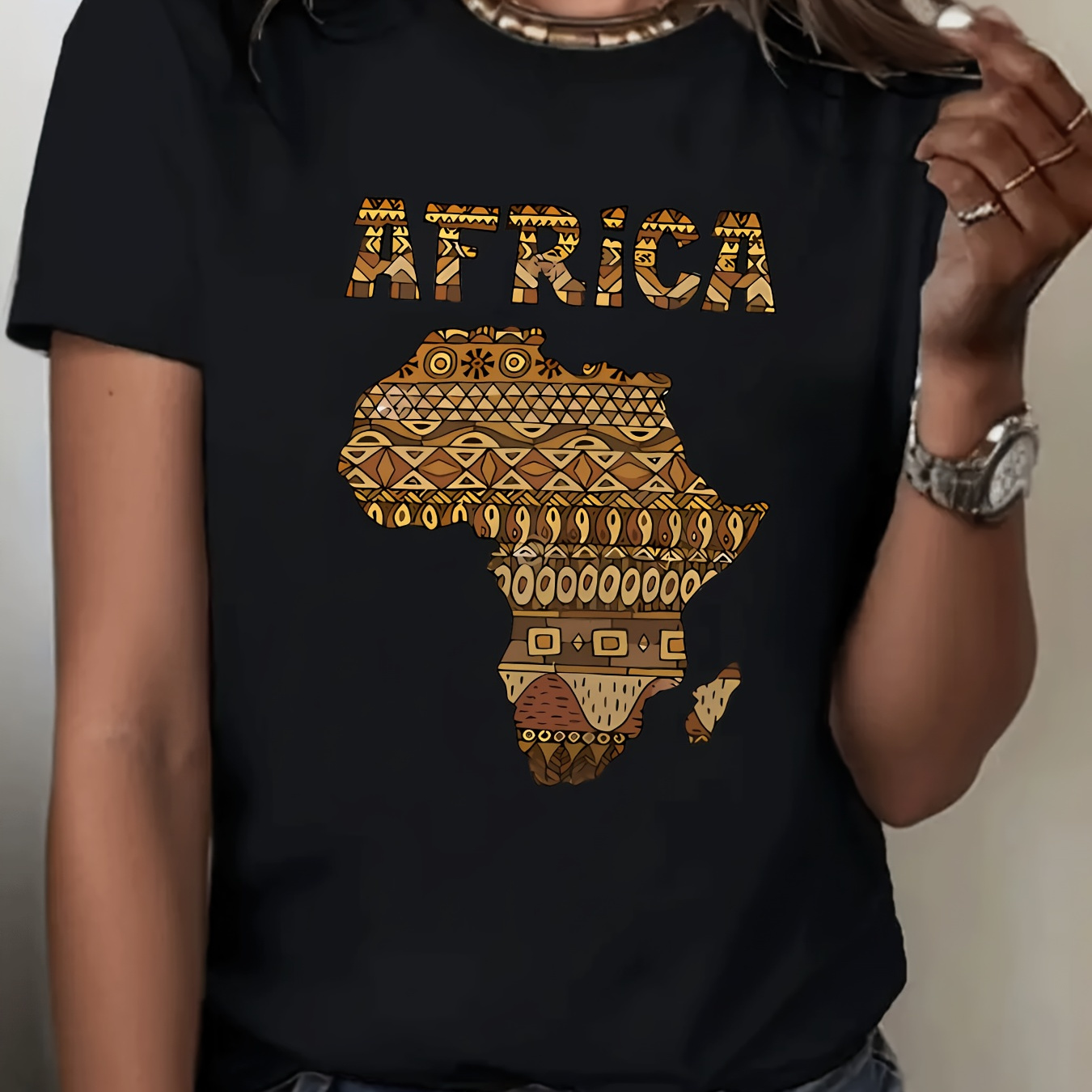 

Africa Map Print T-shirt For Women - Polyester Spandex Blend, Casual Sporty Style, Crew Neck, Slight Stretch, Knit Fabric, Short Sleeve Top Suitable For All Seasons