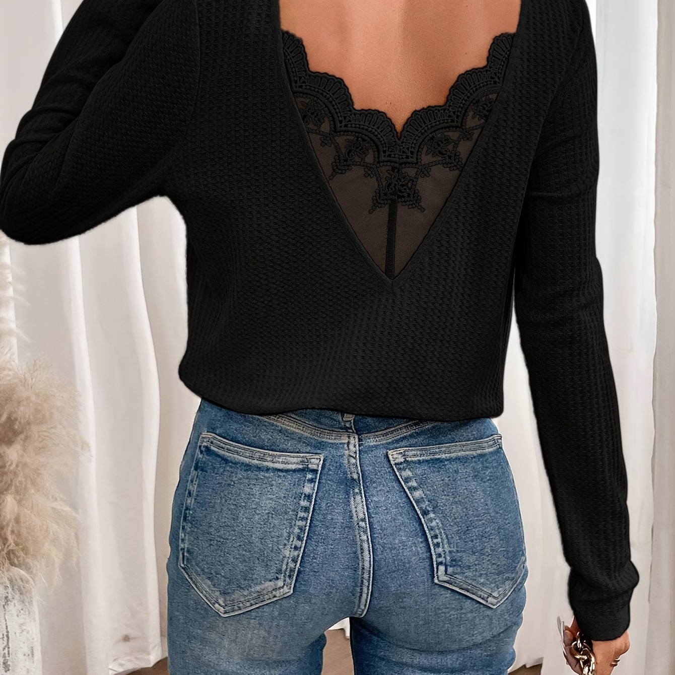 

Women's Elegant Back Lace Detail Long Sleeve Top, Polyester 95% Elastane 5%, Crew Neck, Solid Color, Knit Fabric, Regular Length, Spring/fall Season