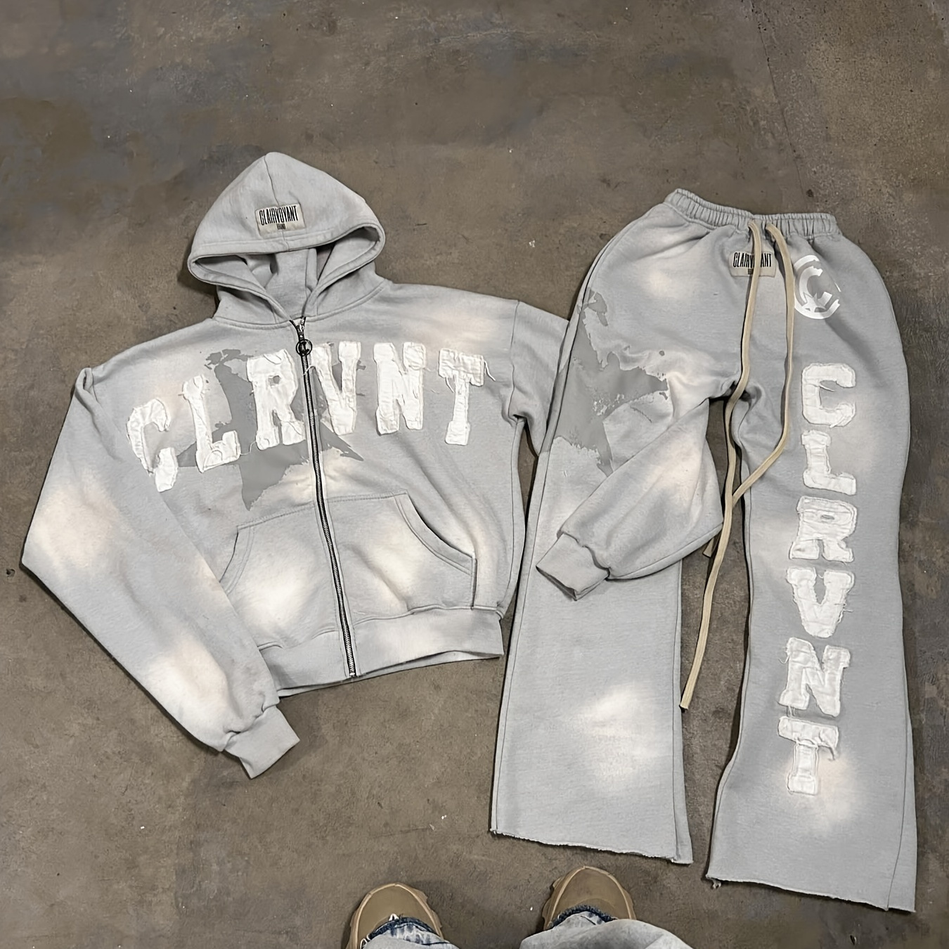 

Sports Suit - Y2k Inspired Light Gray Hoodie & Wide-leg Sweatpants Set With "clvnt" Print, Zip-up Long Sleeve, Cozy Polyester - Fall/winter & Workouts