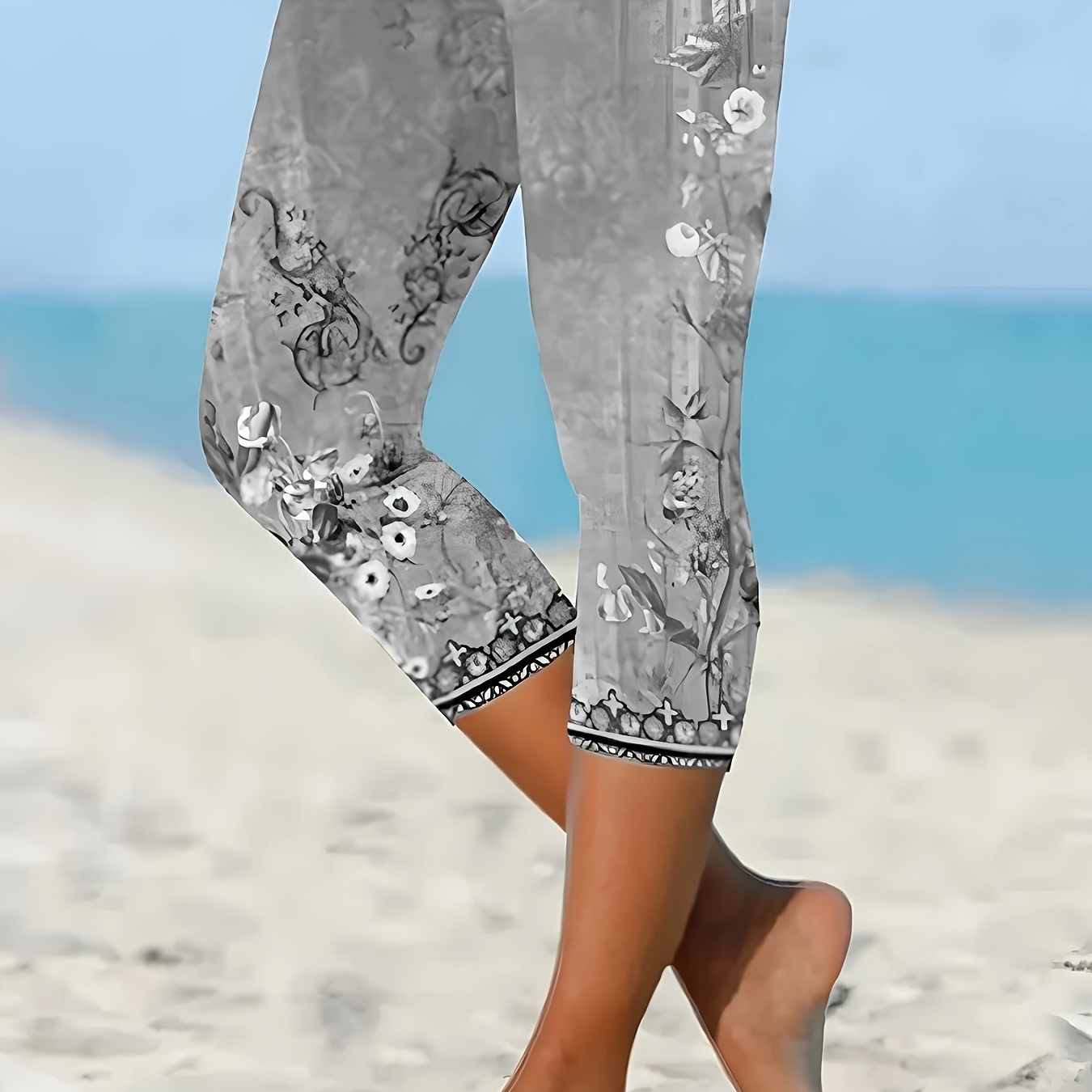 

Women's Stretchy Gray Floral Capri Leggings With Contrasting Trim - Casual, Comfortable Polyester-spandex , Spring/summer/fall, Machine Washable, Plus Size Capri Pants