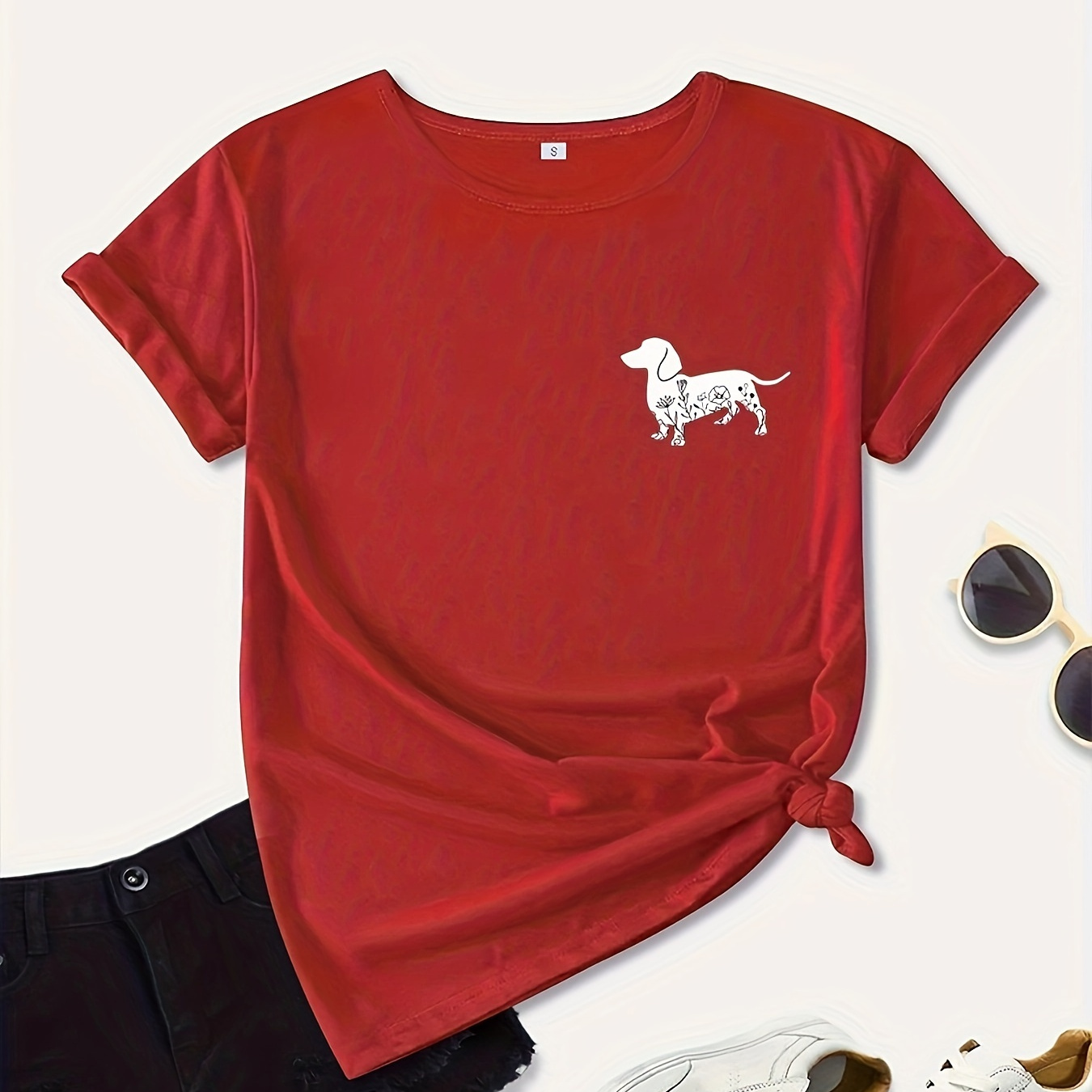 

Women's Comfy Soft T-shirt With Fun Dachshund Print - Casual Crew Neck, Short Sleeve, Loose Fit Top For - Machine Washable Polyester, Round Neck, Trendy Print