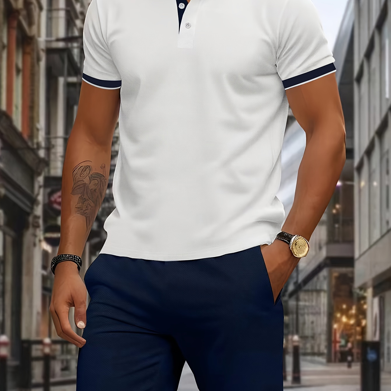 

Men's -blocking Outfit Top And Blue Pants.