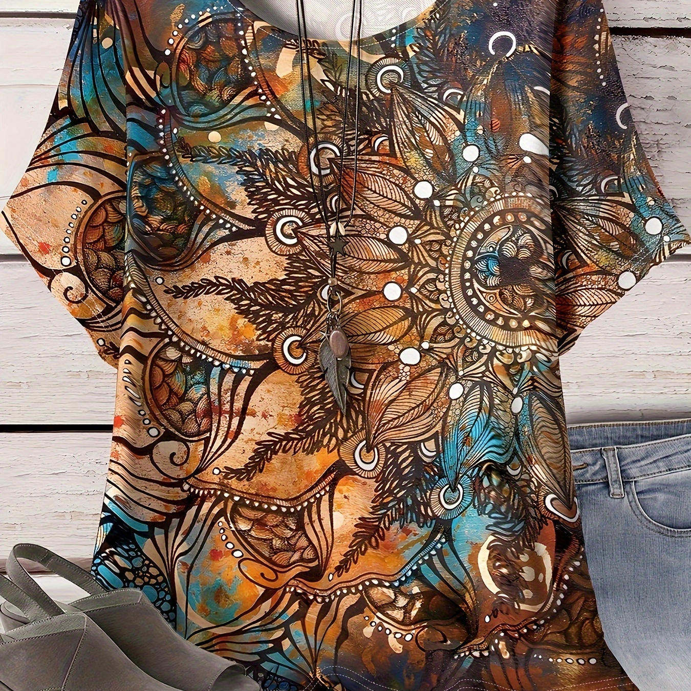 

Plus Size Ethnic Floral Print T-shirt, Casual Short Sleeve Top For Spring & Summer, Women's Plus Size Clothing