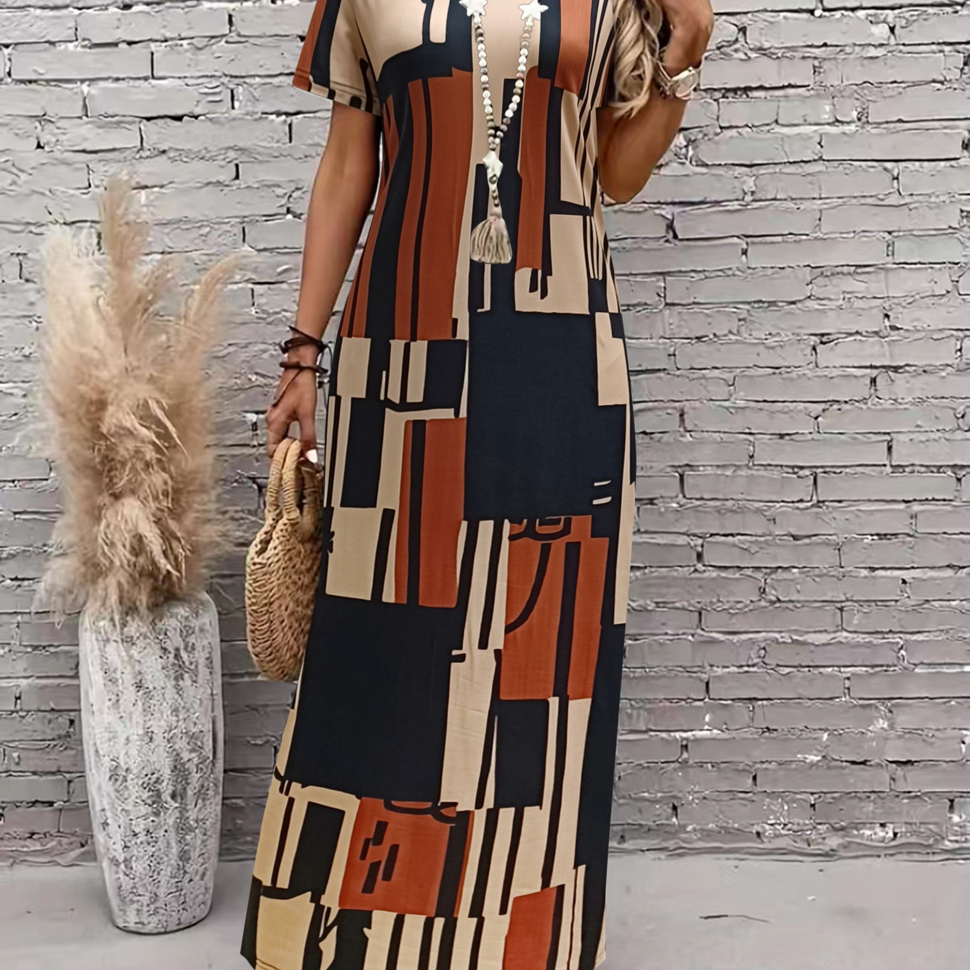 

Allover Print V Neck Dress, Casual Short Sleeve Maxi Dress For Spring & Summer, Women's Clothing