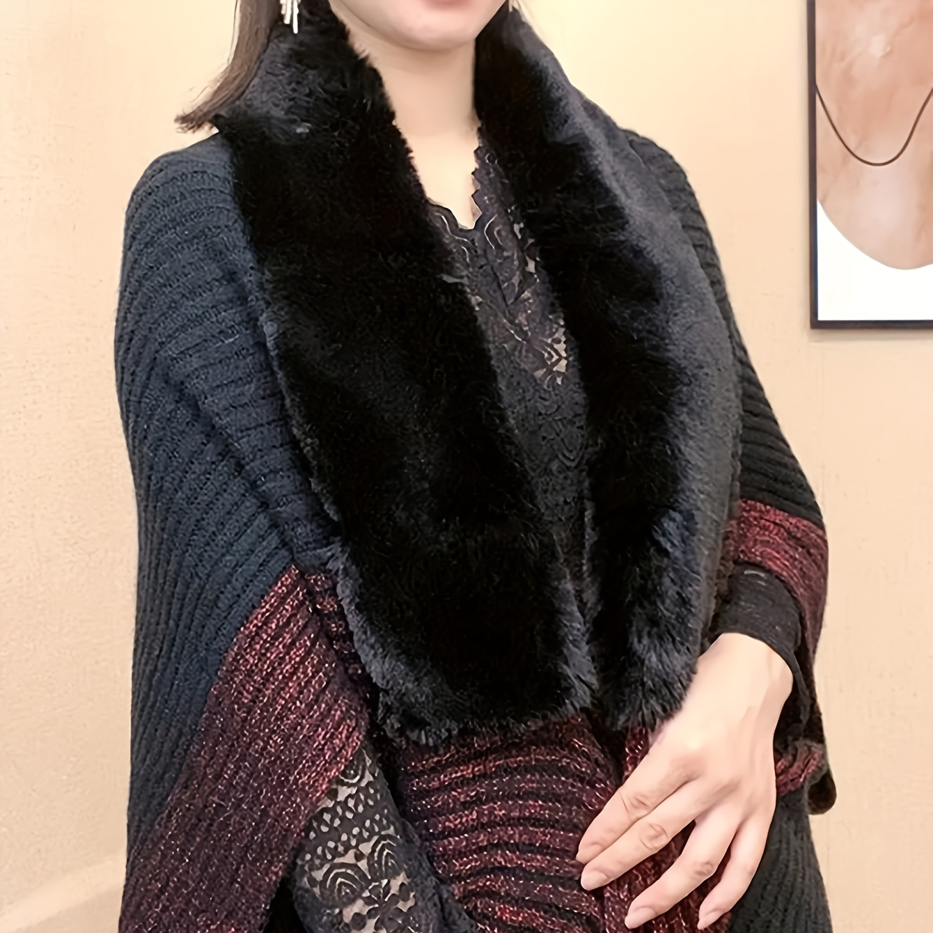 

Elegant Fur Shawl - Soft, Comfortable & Stylish For Casual Attire And Parties, , Fur