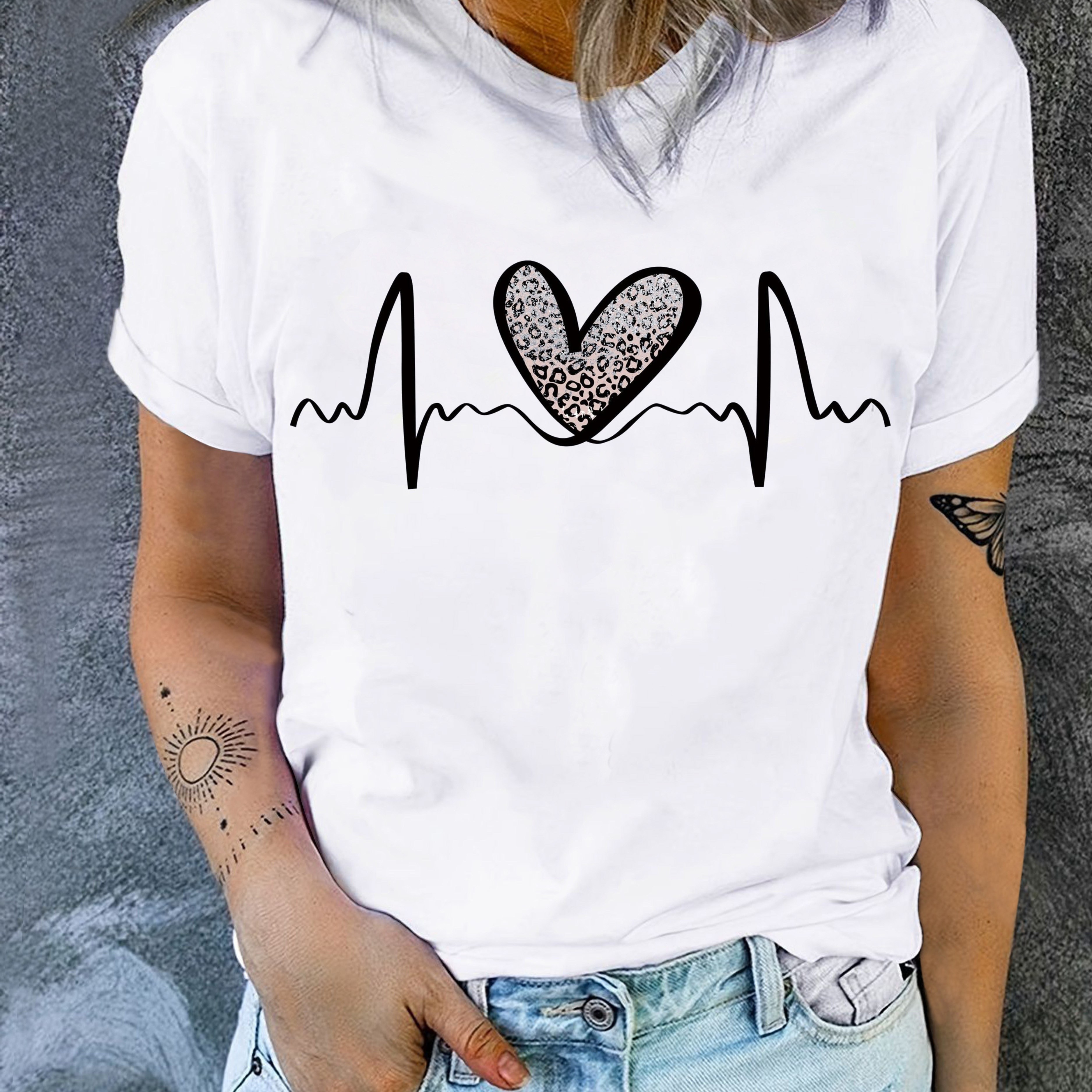 

Heart Print Casual T-shirt, Round Neck Short Sleeves Mid-stretch Sports Tee, Women's Activewear