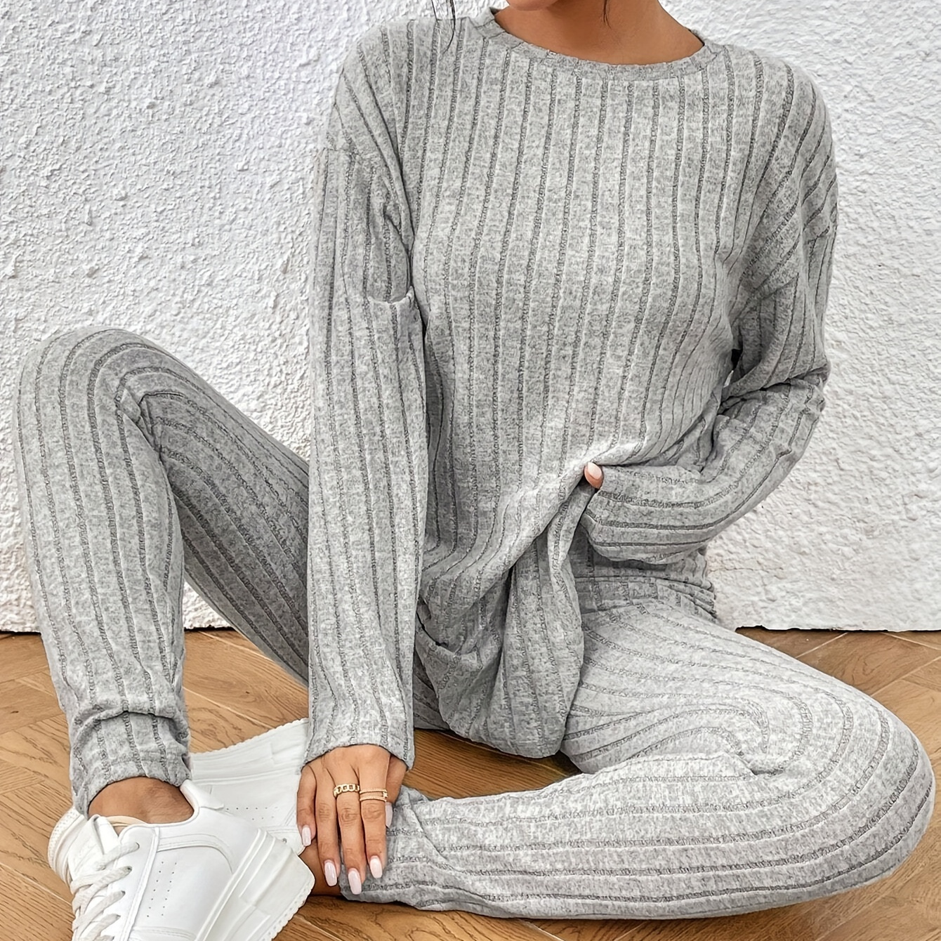 

Directional Shoulder Drop Rib Knit T-shirt And Leggings