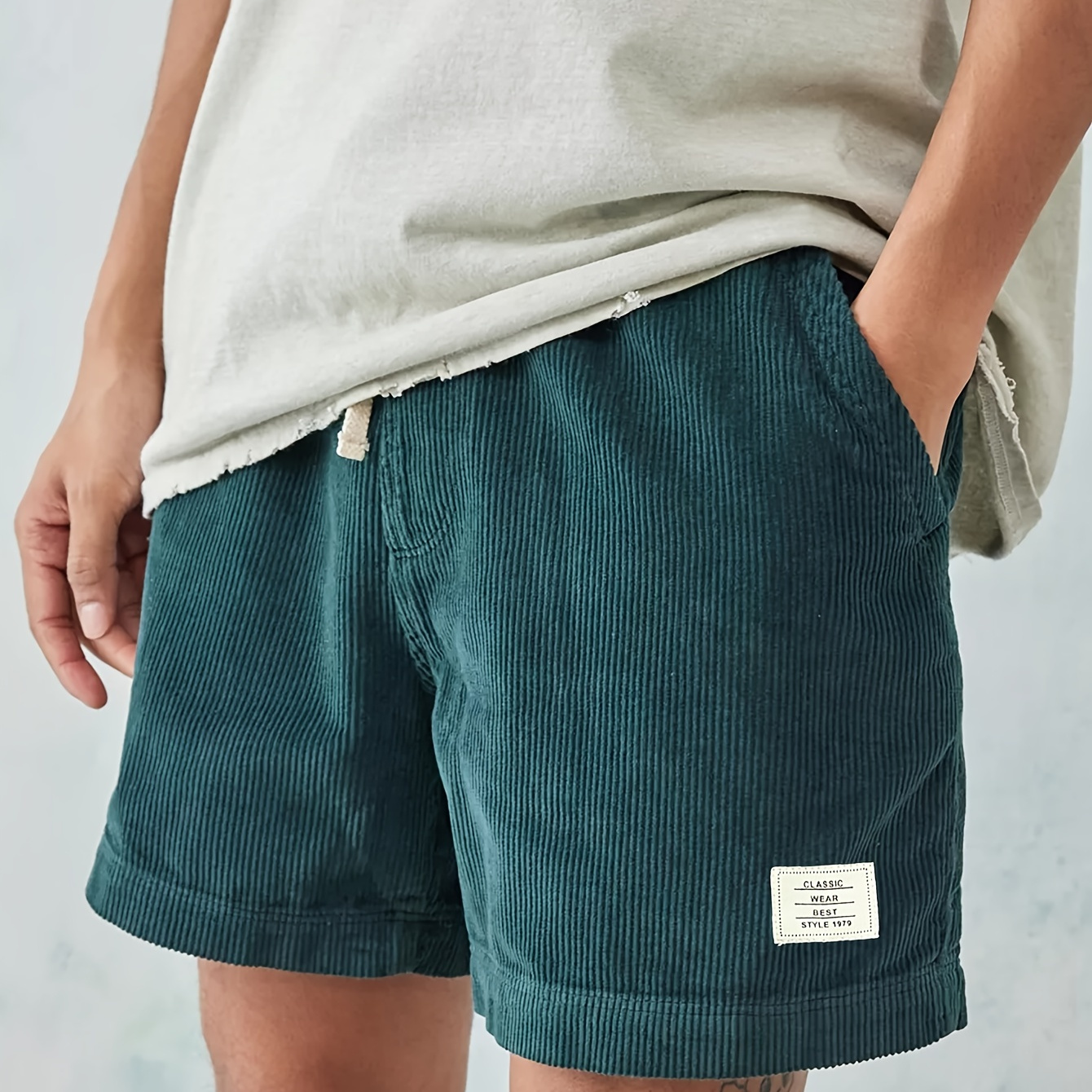 

Men's Solid Color Stripe Pattern Casual Shorts With Drawstring, Pockets And Label Piece, Trendy And Chic Shorts Suitable For Summer Daily Wear