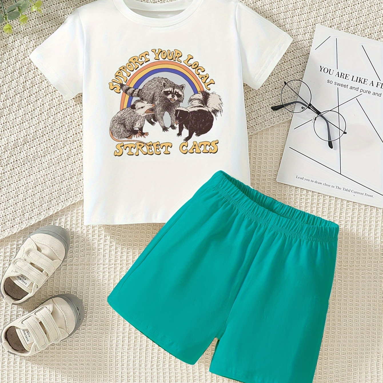 

2pcs Cute Street Cats Print Casual Short Sleeve T-shirt & Shorts Set For Boys & Baby Boys, Cool Comfortable Trendy Versatile Toddlers Boys Summer Outfits Clothes