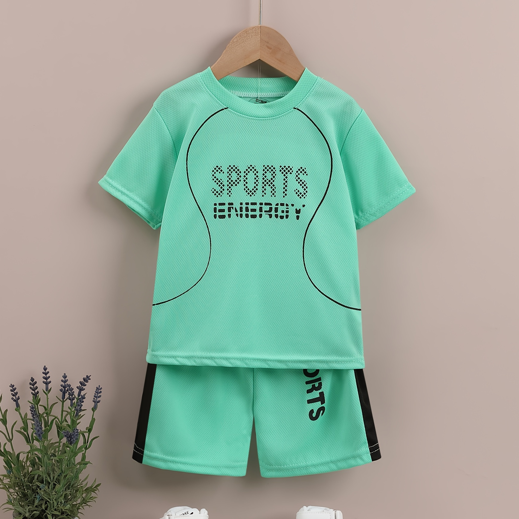 

Boys 2-piece Casual Athletic Outfit Set, Sports Energy Print Versatile Short Sleeve Tee With Shorts, Quick Dry Comfy Summer Clothes