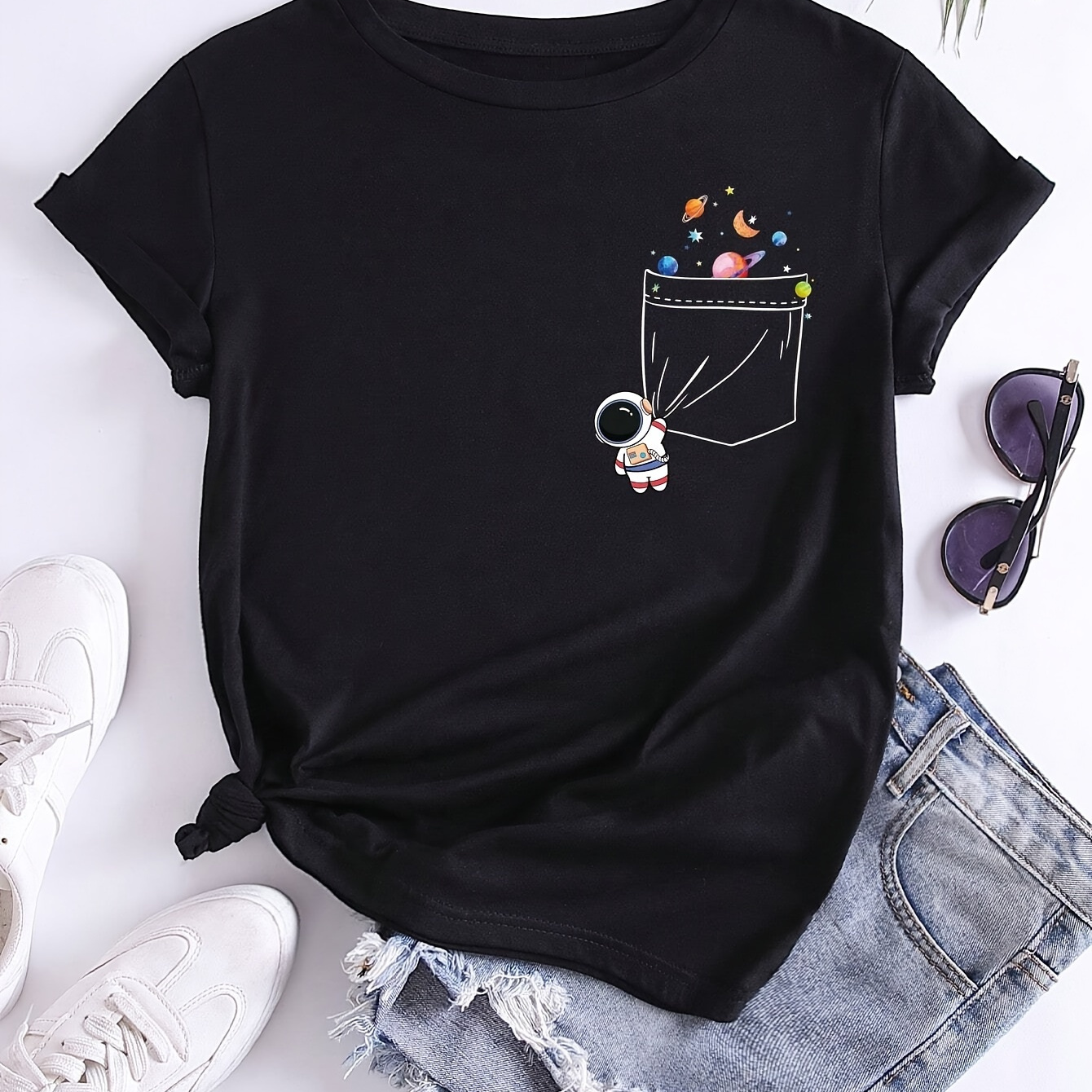 

Astronaut Print Crew Neck T-shirt, Casual Short Sleeve T-shirt For Spring & Summer, Women's Clothing
