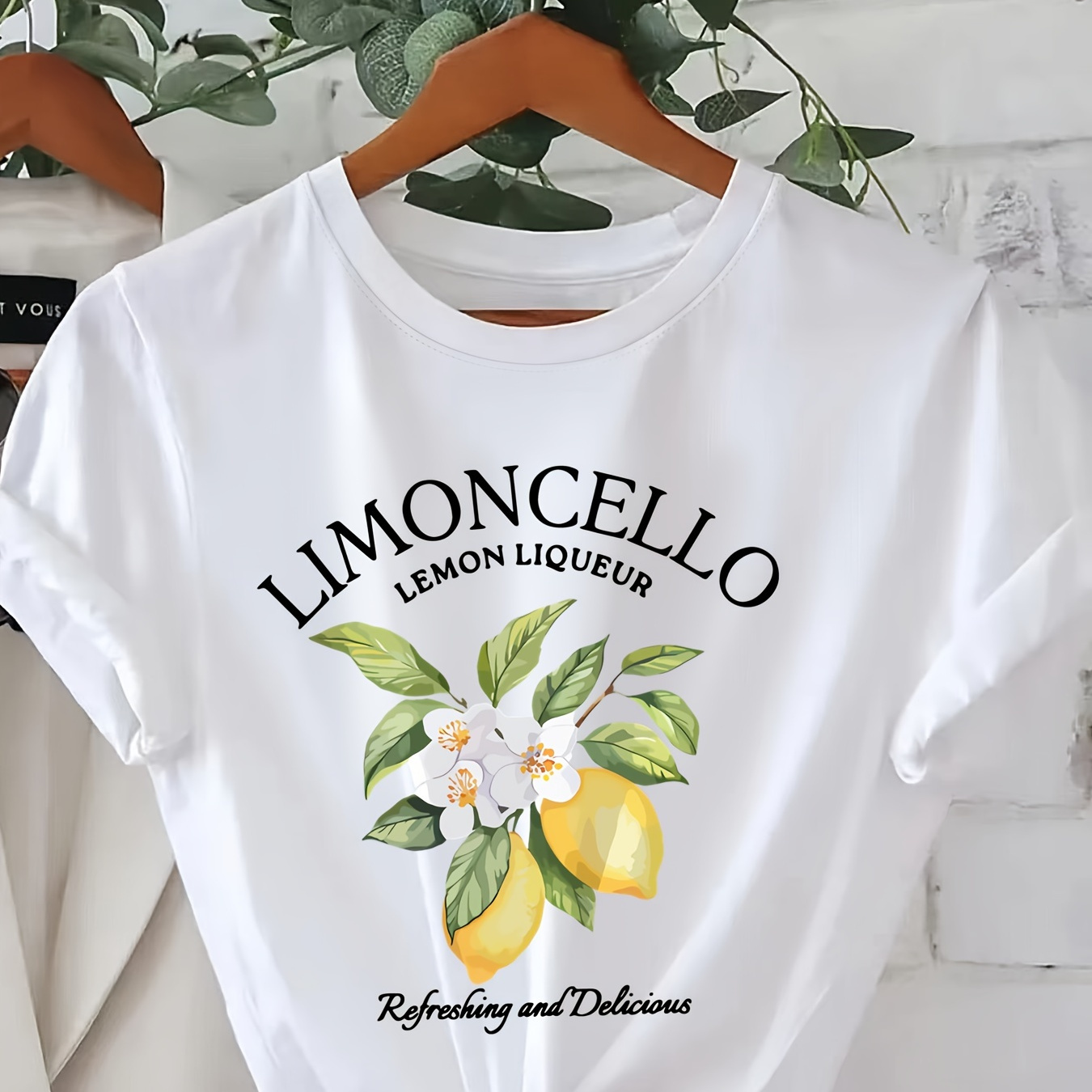 

Lemon Print T-shirt, Short Sleeve Crew Neck Casual Top For Summer & Spring, Women's Clothing