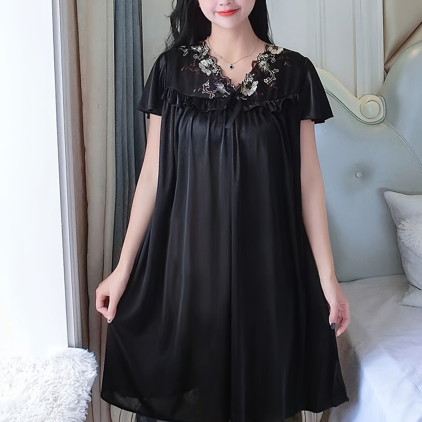 

Women's Elegant Black Short Sleeve Nightgown With V-neck, Lace Trim & Bow Detail - Comfortable Loose Fit Sleep Dress For Home Loungewear, Lingerie Sleepwear