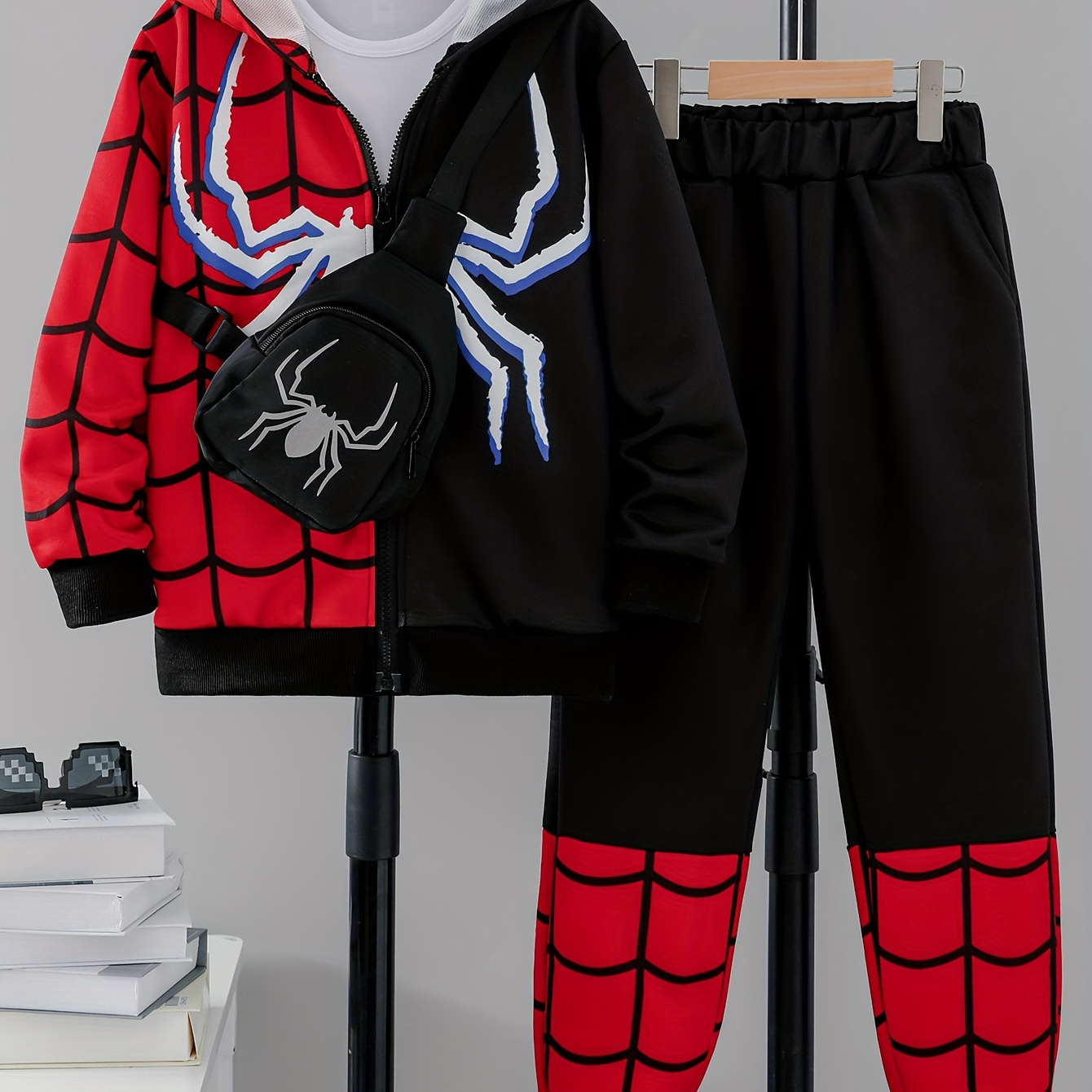 

Donabebe Boys' Casual Outfit Set, Spider Pattern, Polyester Fabric, Zipper Closure, Autumn/winter Wear, Age 12 And Below