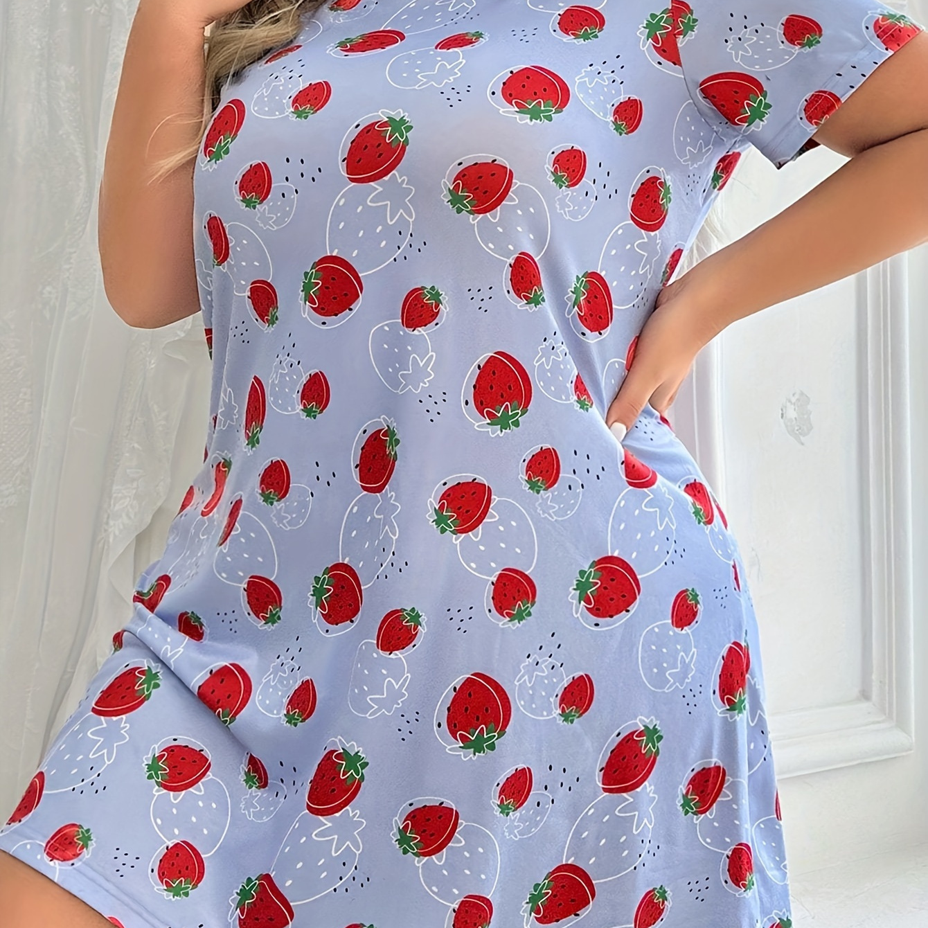 

Women's Comfy Strawberry Print T-shirt Pajamas - Crew Neck, Short Sleeve, Knee-length Sleepwear & Loungewear, Machine Washable