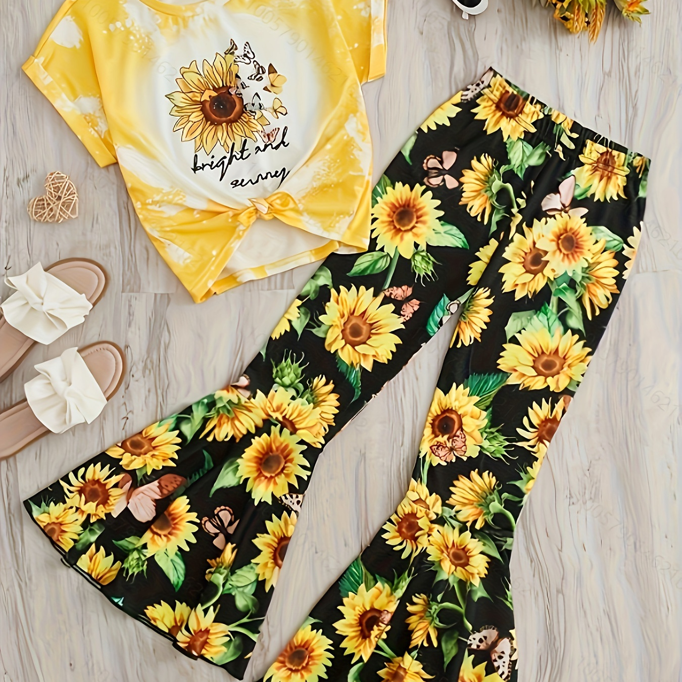 

Sunflower Graphic 2pcs Girls Short Sleeve T-shirt Top + Flare Pants Set Summer Clothes Gift