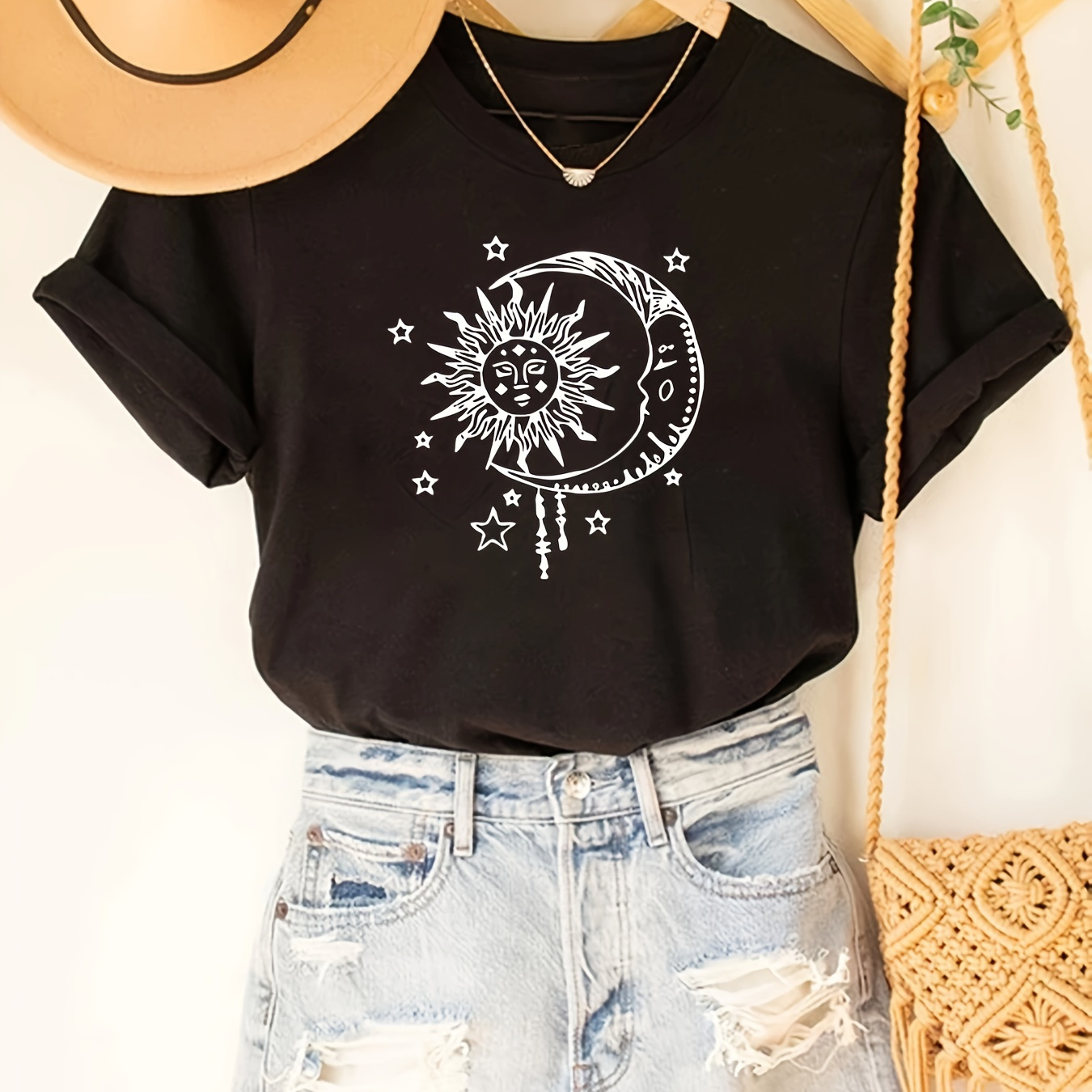 

Moon & Sun Graphic Print T-shirt, Short Sleeve Crew Neck Casual Top For Summer & Spring, Women's Clothing
