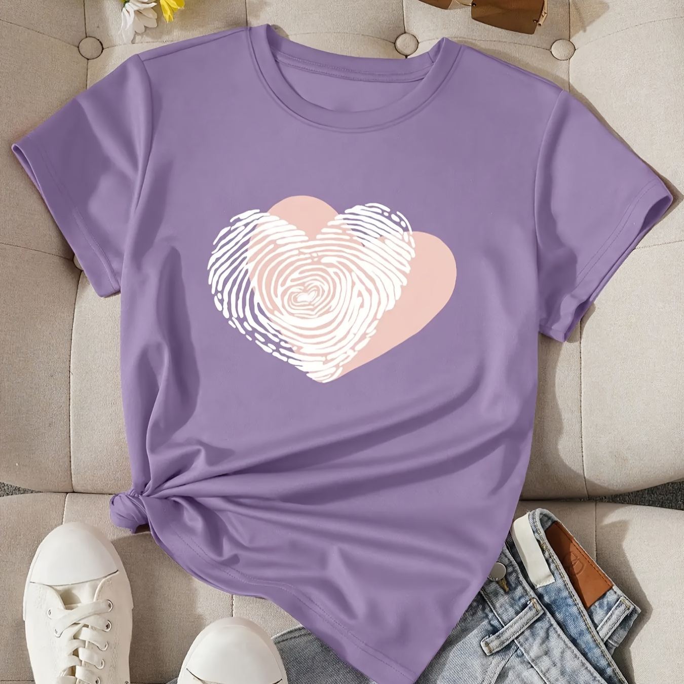 

Heart Print Crew Neck T-shirt, Casual Short Sleeve T-shirt For Spring & Summer, Women's Clothing