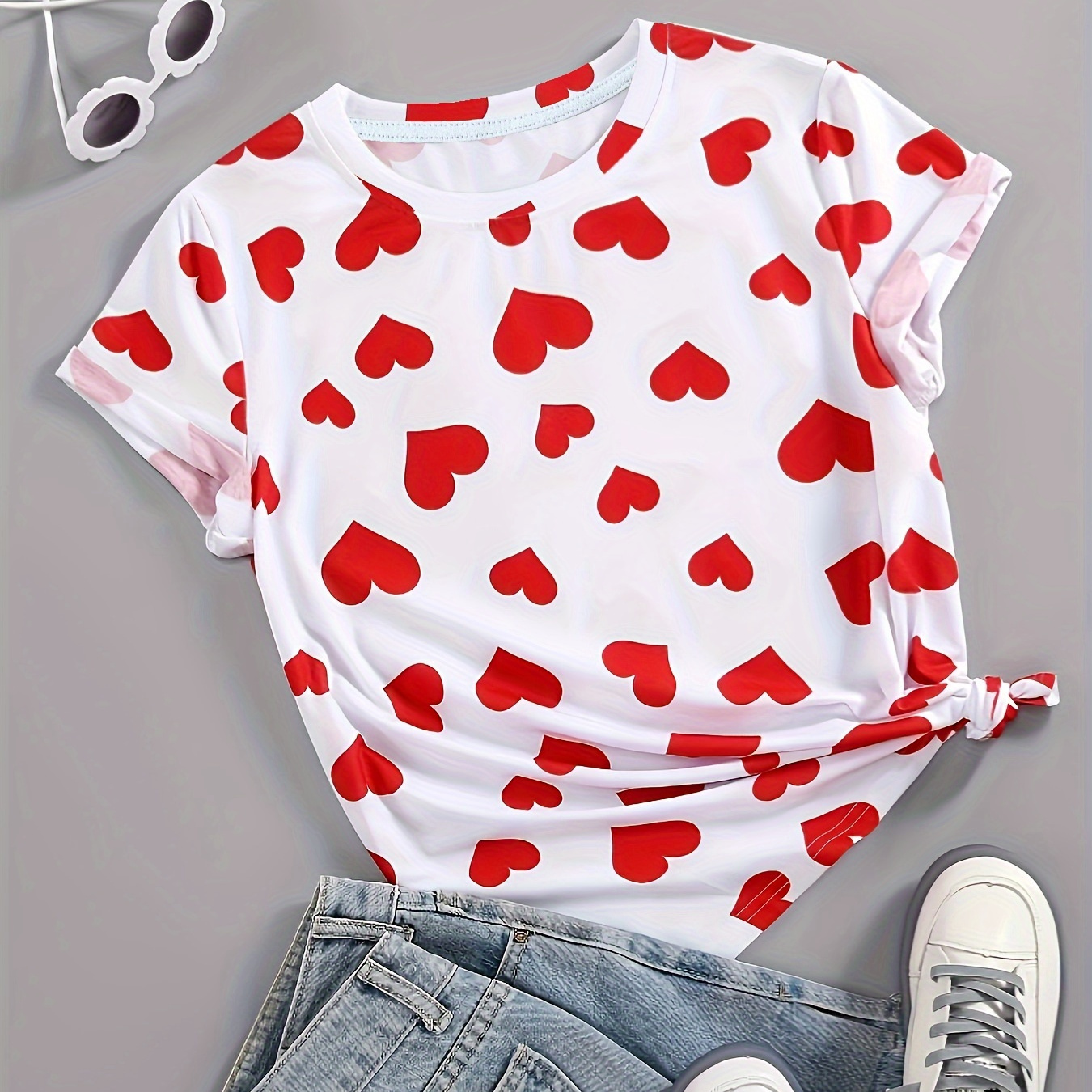 

Women's Casual Crew Neck Short Sleeve T-shirt With Colorful Heart Print, Polyester Knit Fabric, Medium Stretch, Top - 95% Polyester 5% Elastane, 180g/m²