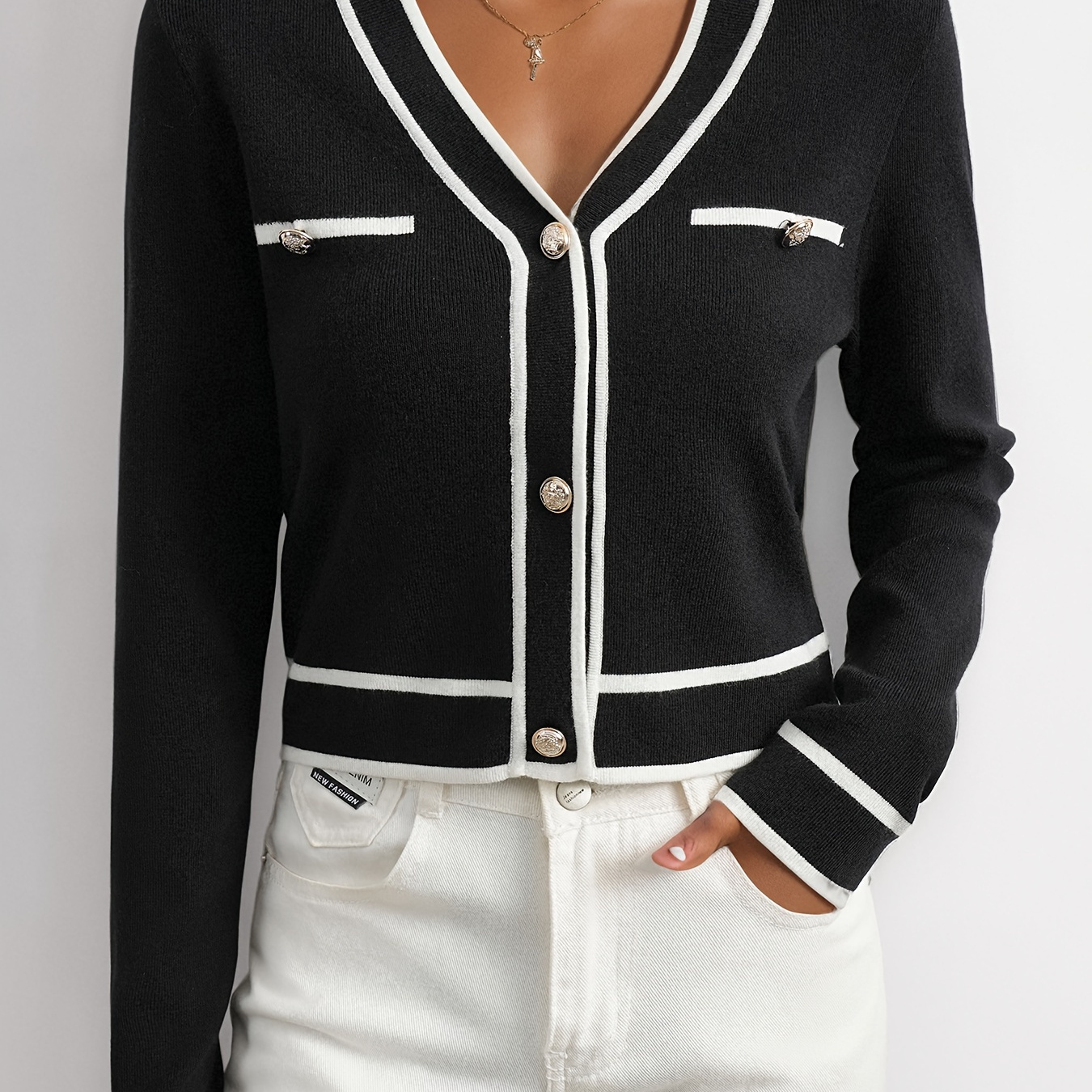 

1pièce Élégant Cardigan Rayé à Col en V pour Femmes, Vêtements en Viscose à Manches Longues avec Détail de Bouton , Polyvalent pour les Vêtements d'Extérieur de Toutes