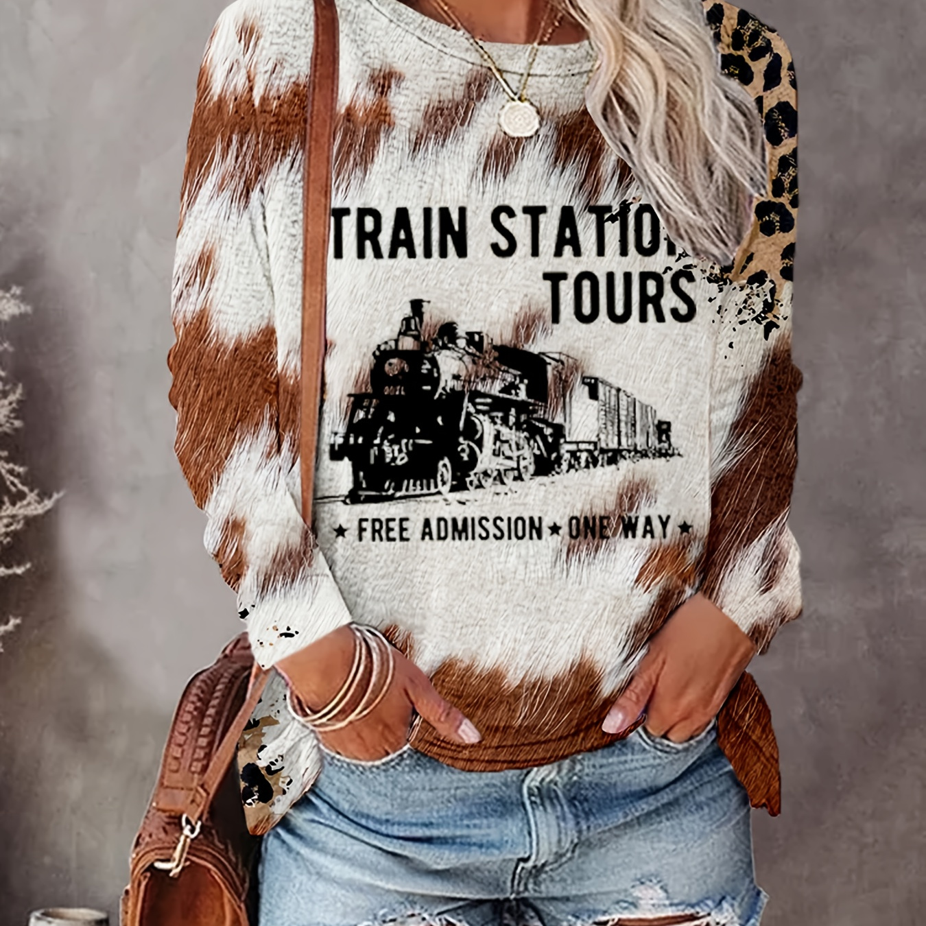 

1pc Women's Casual Crew Neck Long Sleeve T-shirt, Polyester Knit Fabric With Alphabet And Train Station Tours Print, Regular Length,