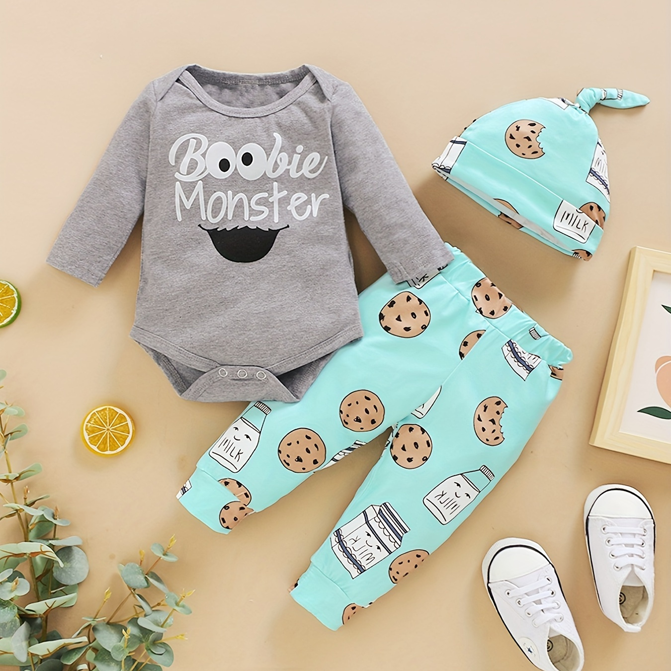 

Comfy & Cute Cookie Graphic Outfit - "monster" Graphic Long Sleeve Romper + Pants + Hat 3pcs Set