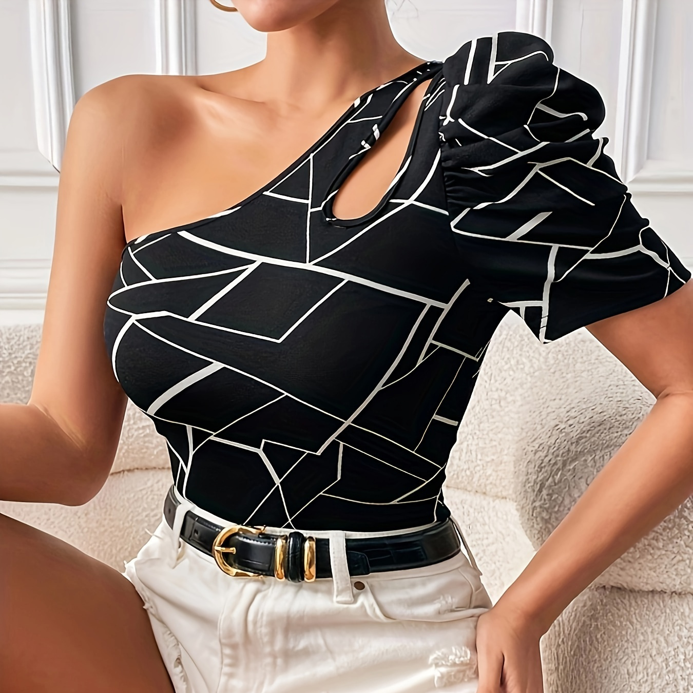 

Geo Print 1 Shoulder T-shirt, Elegant Cut Out Short Sleeve Top For Spring & Summer, Women's Clothing