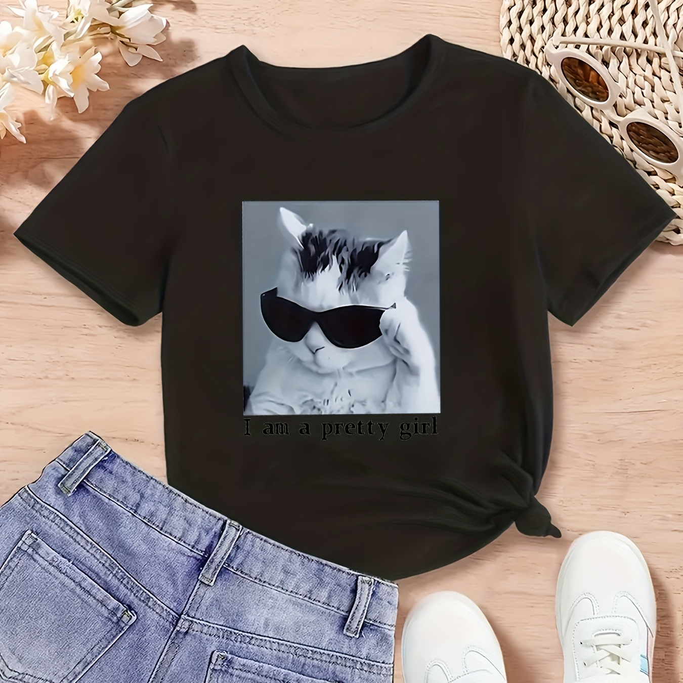 

Cat With Sunglasses Print Girls Fashion Graphic T-shirt, Comfy Crew Neck Short Sleeve Casual Tee For Summer