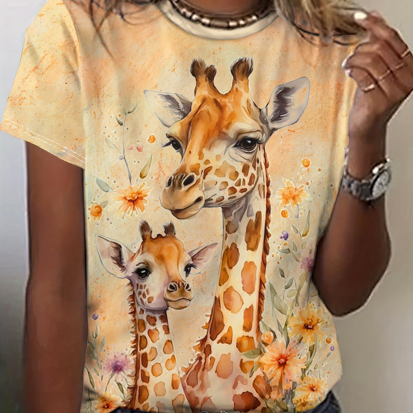 

Giraffe & Floral Print Crew Neck T-shirt, Casual Short Sleeve Top For Spring & Summer, Women's Clothing